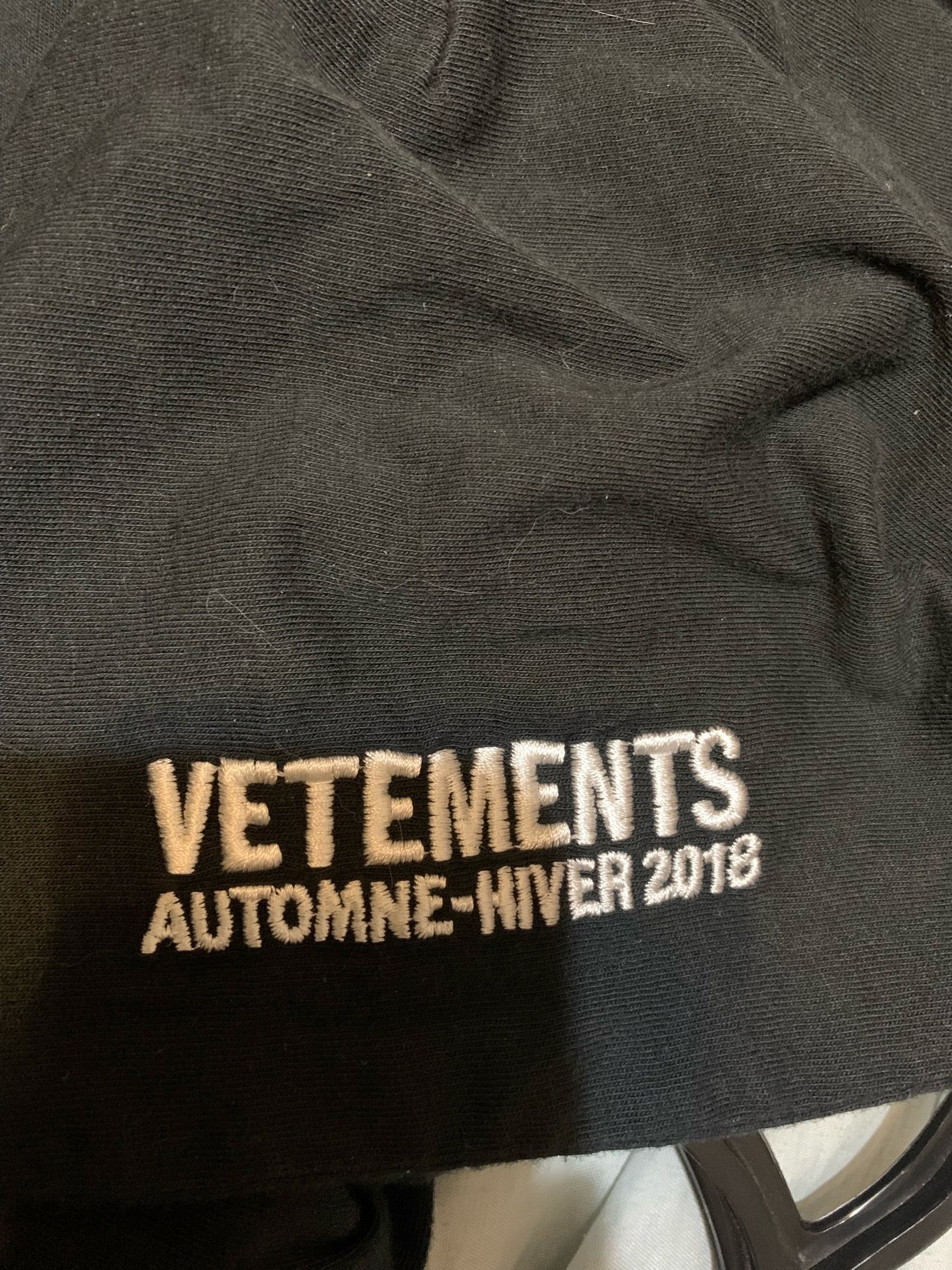 Vetements Vetements FW18 “Titanic Kiss” Size US XS / EU 42 / 0 - 3 Thumbnail