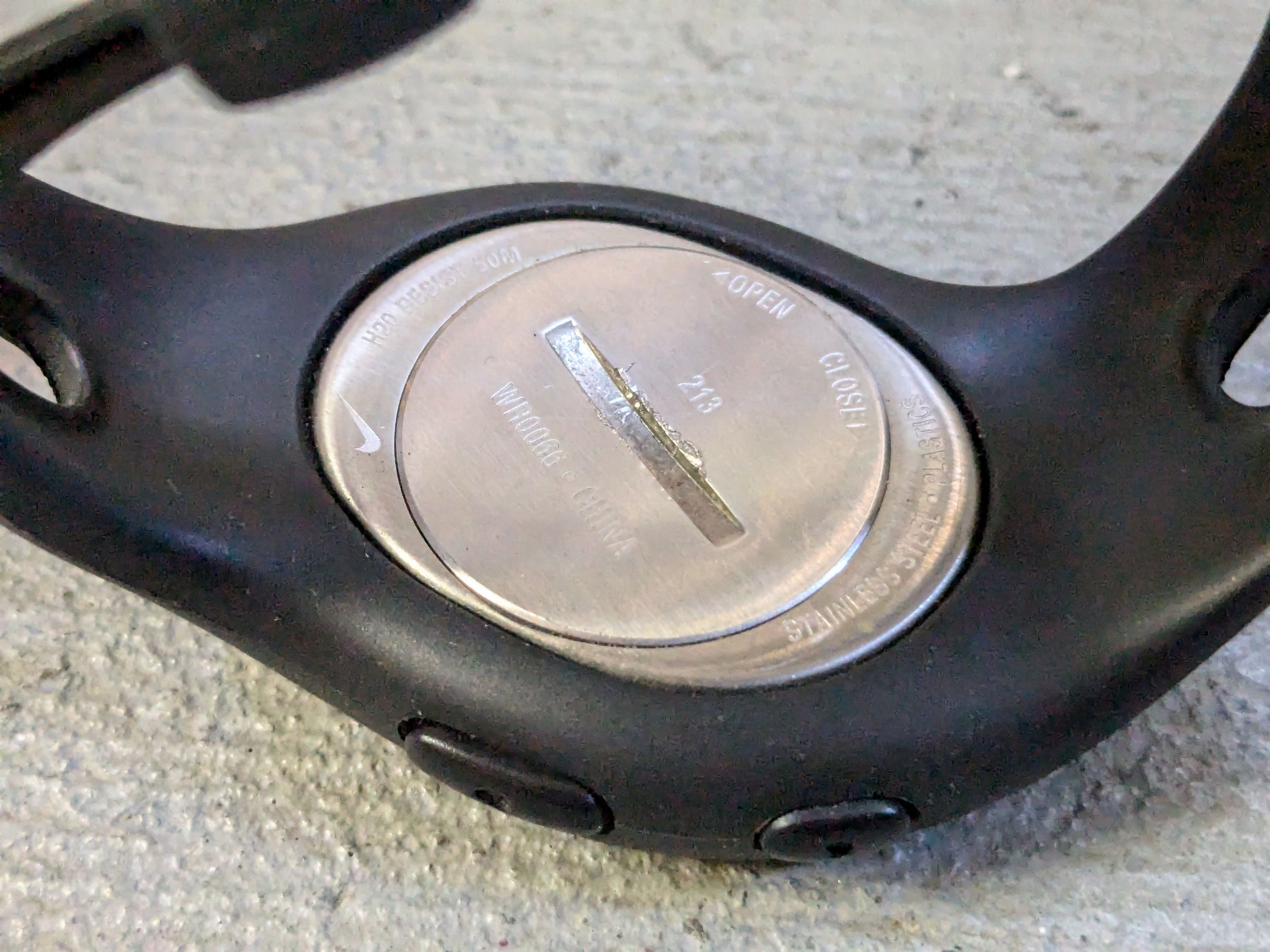Nike Vintage Nike Watch Black Digital Rubber Minimalist Y2K Size ONE SIZE - 10 Thumbnail