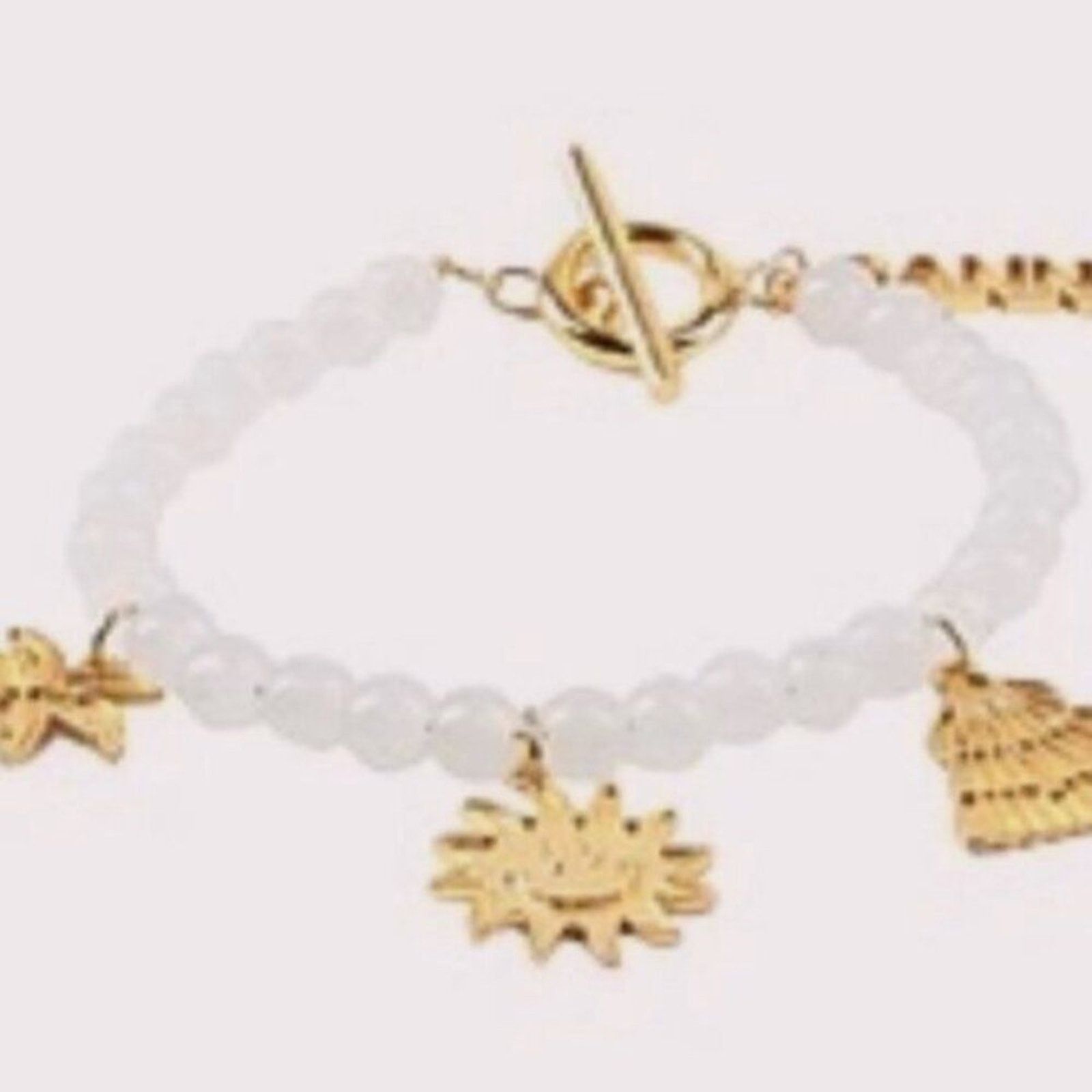 Ganni Ganni White beaded bracelet with gold charms Size ONE SIZE - 2 Thumbnail