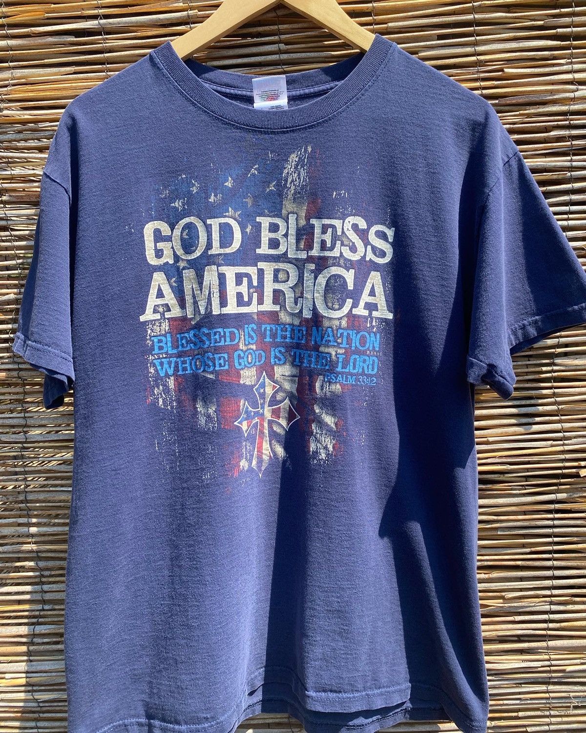 Vintage Vintage God bless America T-shirt Size US XL / EU 56 / 4 - 1 Thumbnail