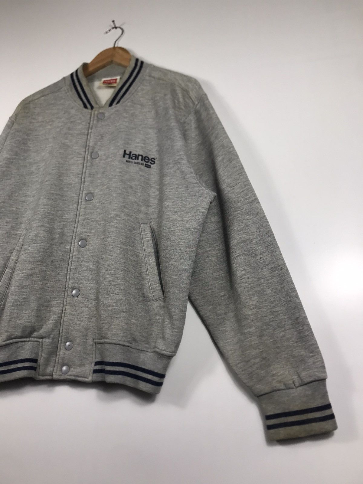 Hanes × Vintage ⚡️Vintage Hanes North Carolina Varsity Jacket Size US L / EU 52-54 / 3 - 3 Thumbnail