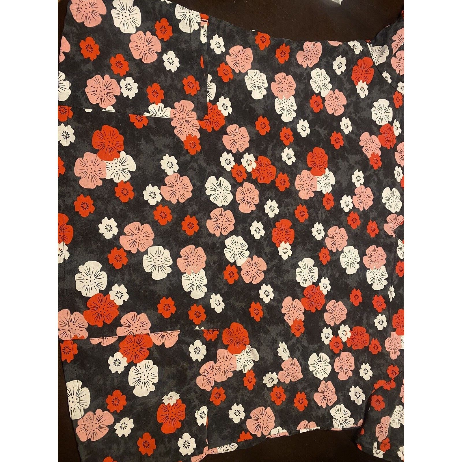 & Other Stories 1 PAIR OF WOMEN'S SILKY SCRUB TOP EASY STRETCH SIZE 2XL Size XXL / US 16-18 / IT 52-54 - 8 Thumbnail