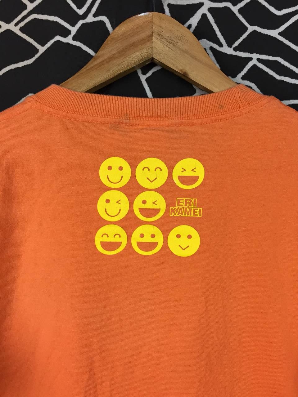 Band Tees Eri Kamei Morning Musume Hello! Project Smiley Face Tee Size US L / EU 52-54 / 3 - 13 Thumbnail