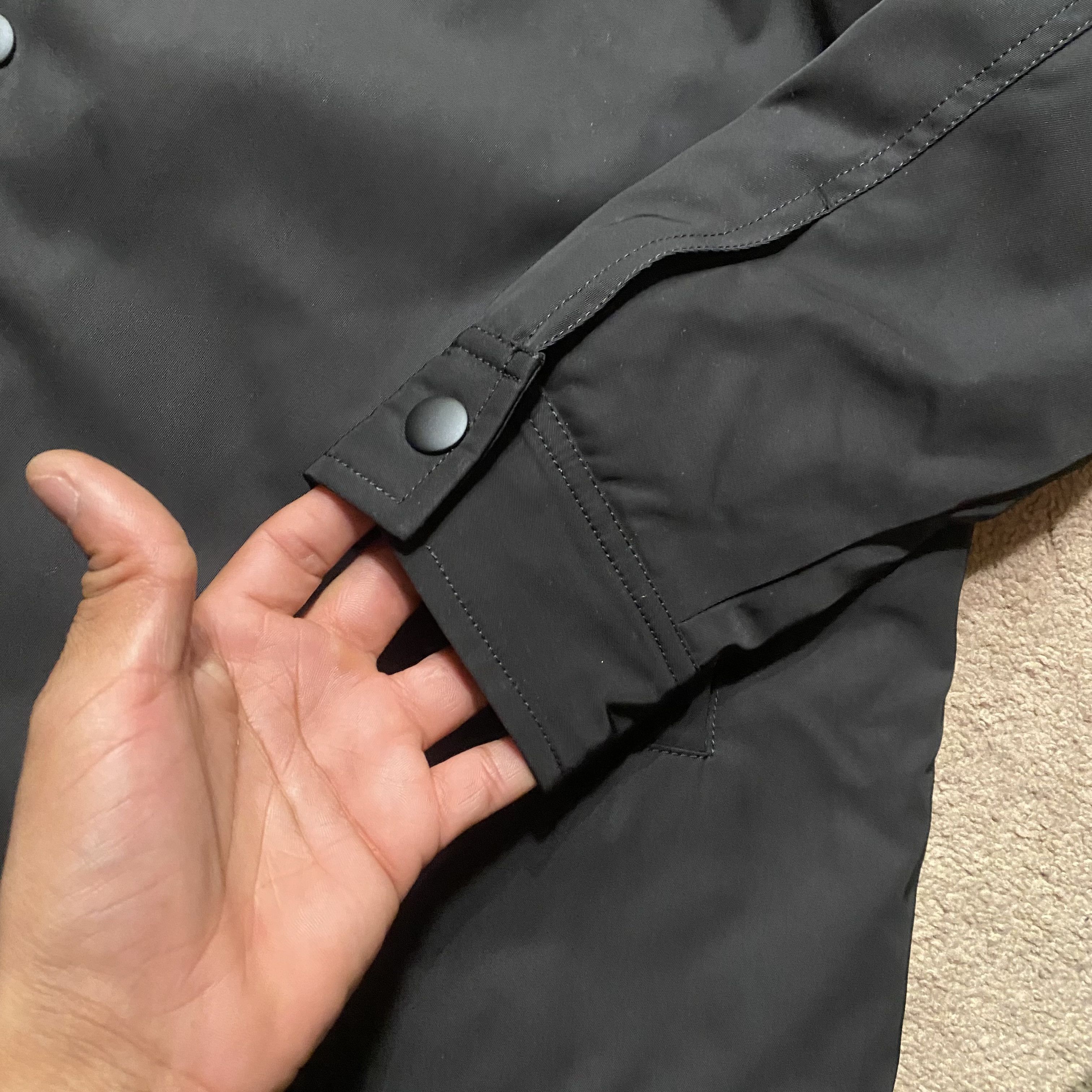 1017 ALYX 9SM Retail $700 Size US S / EU 44-46 / 1 - 9 Thumbnail