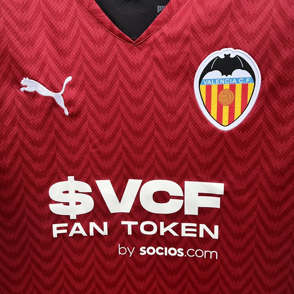 Puma 2021 - 2022 Valencia Puma Away Soccer Jersey Size US M / EU 48-50 / 2 - 2 Thumbnail