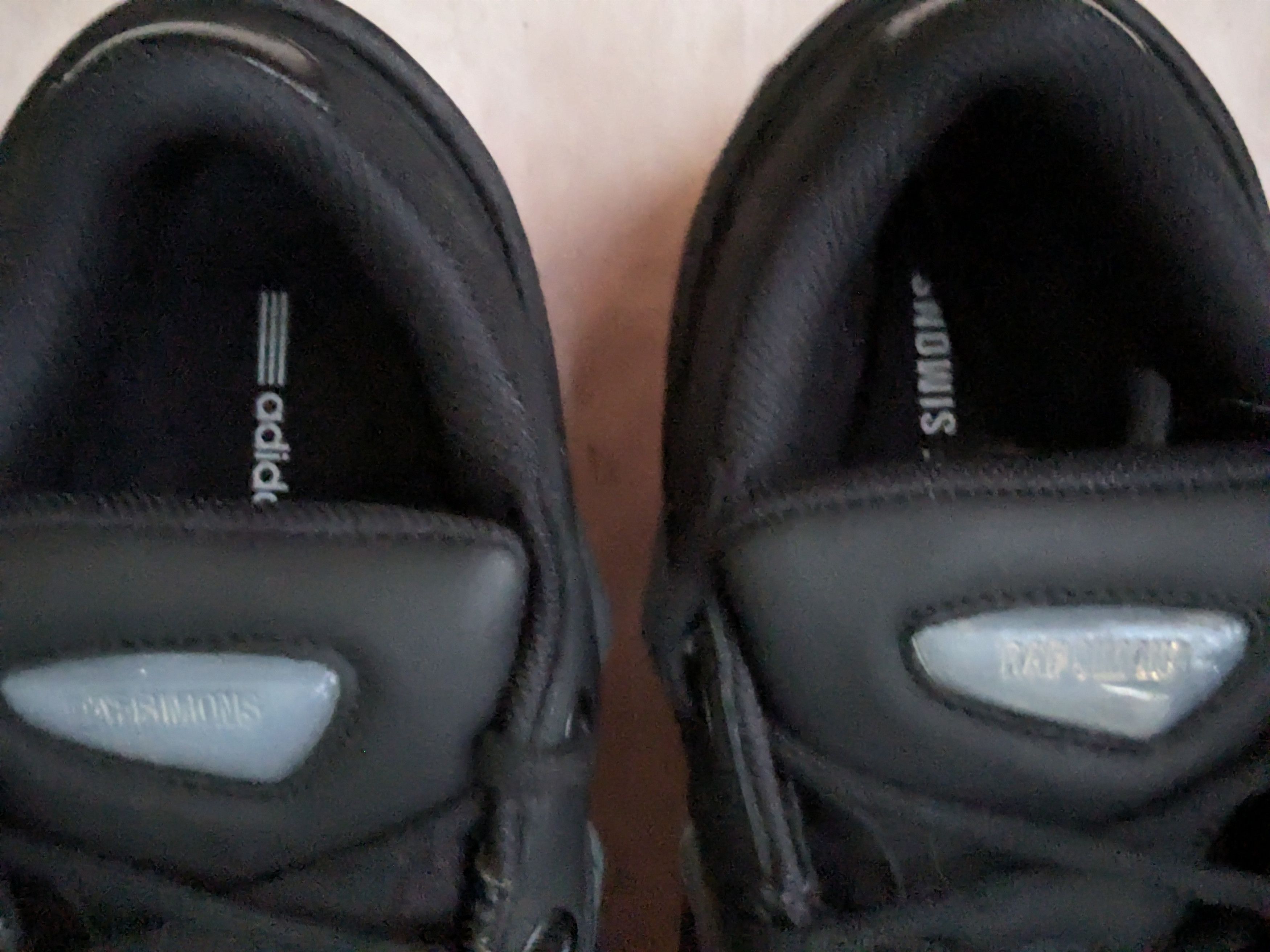Raf Simons Adidas Raf Simons Ozweego 3 Black Scarlet Red 10 DA8775 Size US 10 / EU 43 - 3 Thumbnail