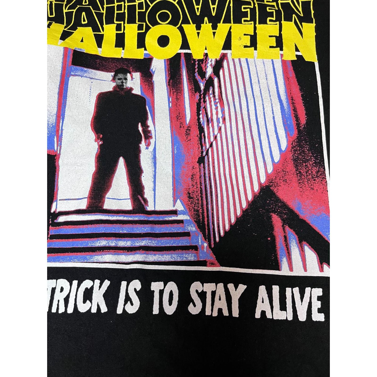Other 🎃 John Carpenter’s Halloween Graphic Tee – Size S Size US S / EU 44-46 / 1 - 3 Thumbnail