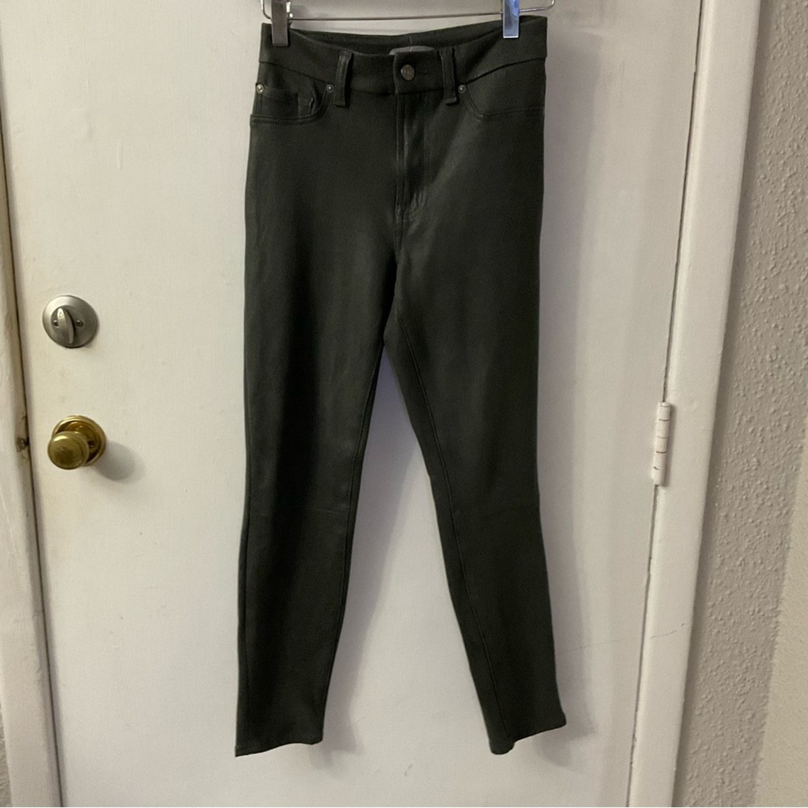 7 For All Mankind 7 For All Mankind Metallic Coated High Rise Skinny Jean 28 Size 28" / US 6 / IT 42 - 2 Thumbnail