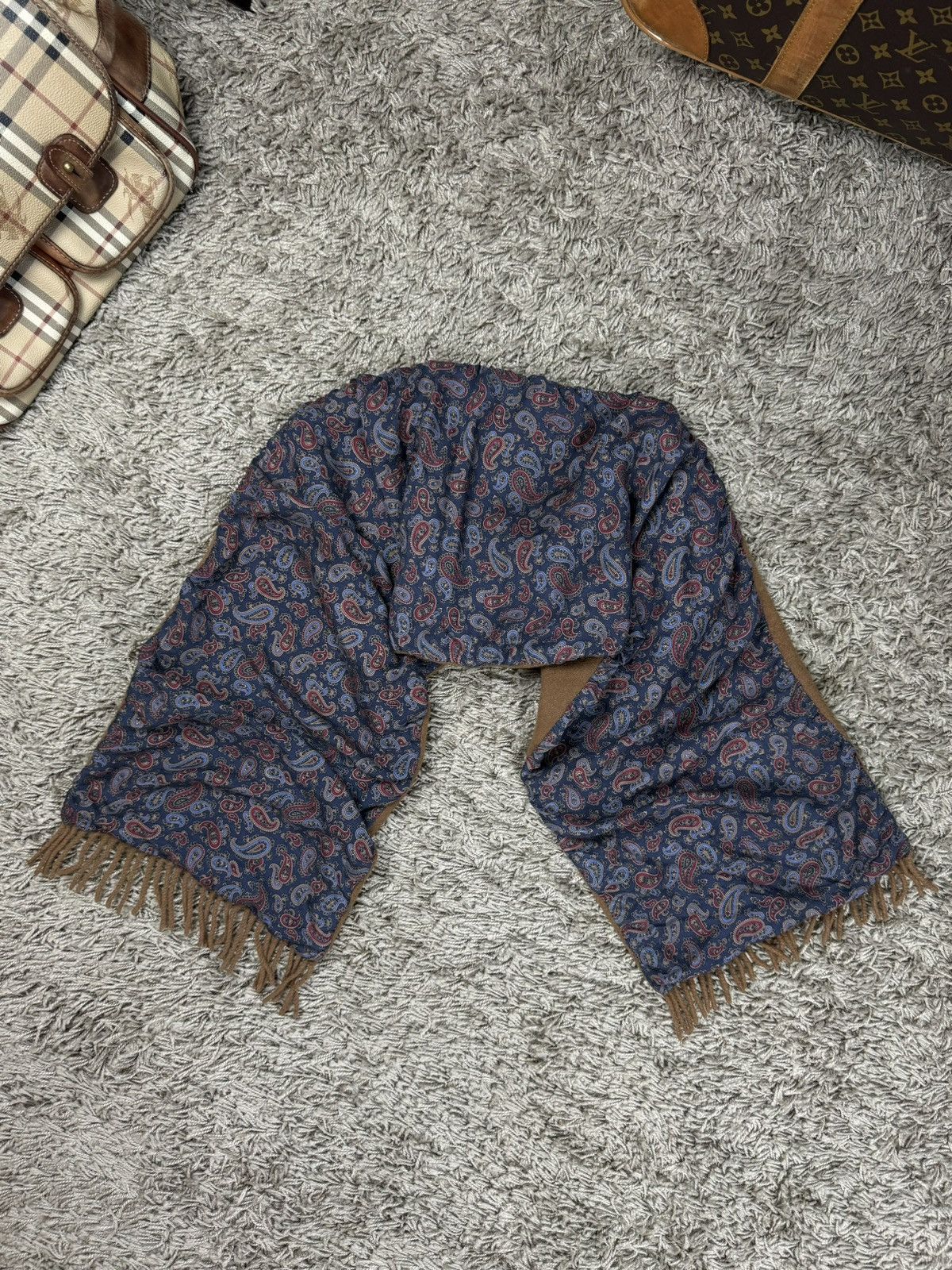 Burberry × Vintage Vintage woo /silk scarf Burberry’s 90s original luxury item Size ONE SIZE - 3 Thumbnail