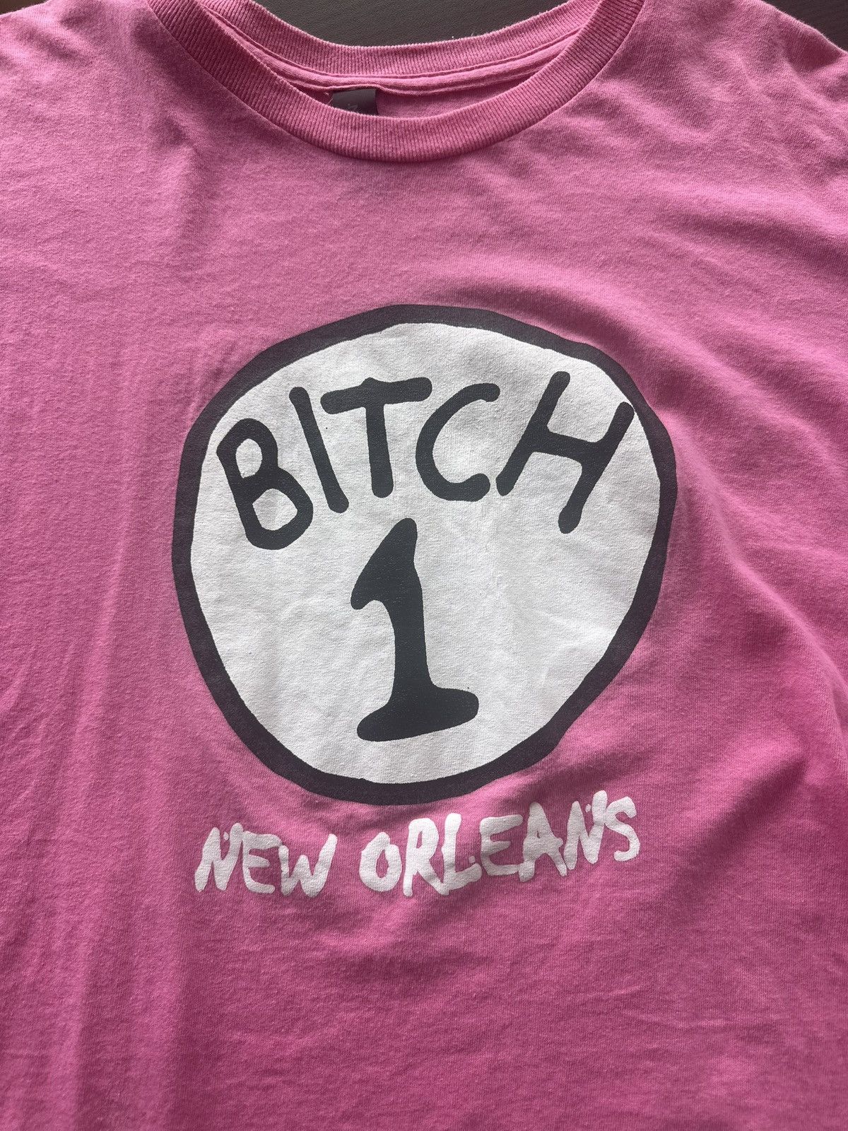 Other Thing 1 B!tch 1 New Orleans Funny Joke Shirt Pink size XL Size US XL / EU 56 / 4 - 2 Thumbnail