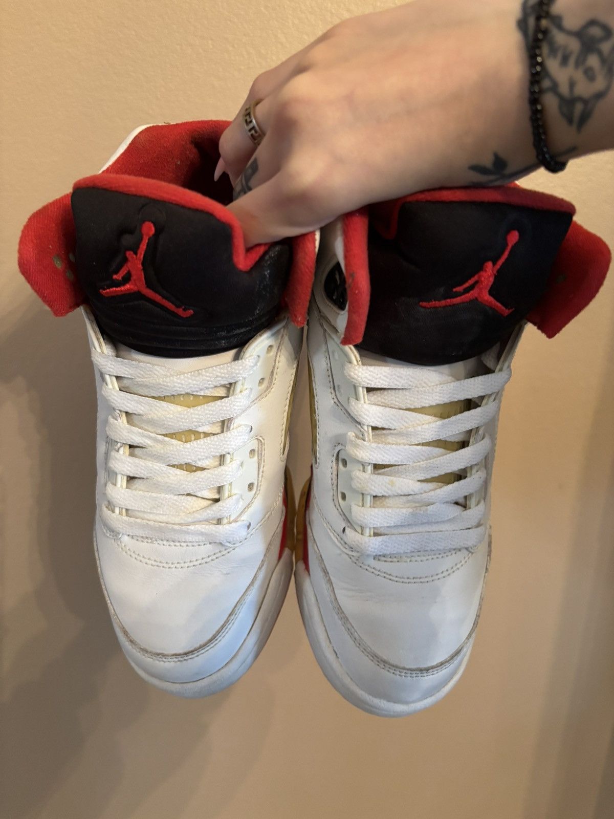 Jordan Brand Air Jordan 5 Retro GS 'Fire Red' 2006 Size US 5 / EU 37 - 3 Thumbnail