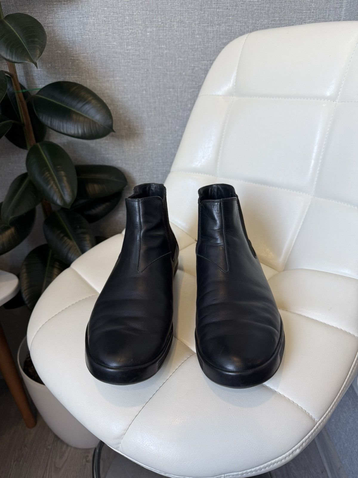 Prada Prada Black Leather Chelsea Boots Ankle Elastic Panel Shoes Size US 8.5 / EU 41-42 - 17 Thumbnail