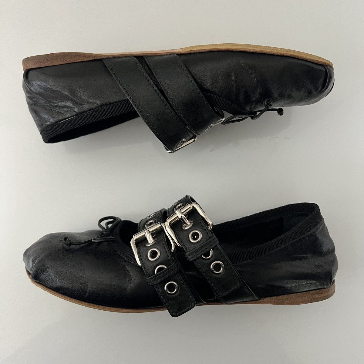 Miu Miu Miu Miu Nappa Leather Belted Ballet Flats Size US 5 / IT 35 - 1 Thumbnail
