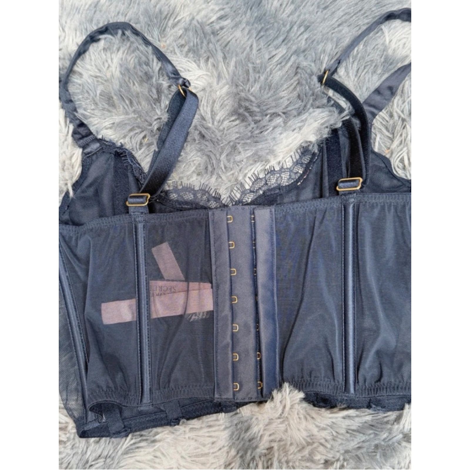 Victoria's Secret Victoria's Secret Corset Bra XS / XSP A-cup unlined Size XS / US 0-2 / IT 36-38 - 4 Thumbnail