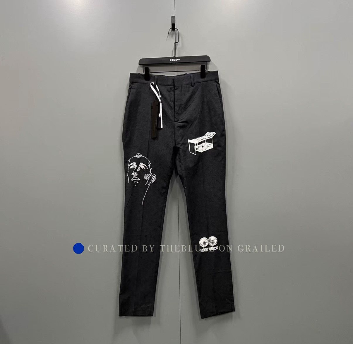 Louis Vuitton 2023 Letter Embroidered Casual Pants Size US 34 / EU 50 - 1 Thumbnail
