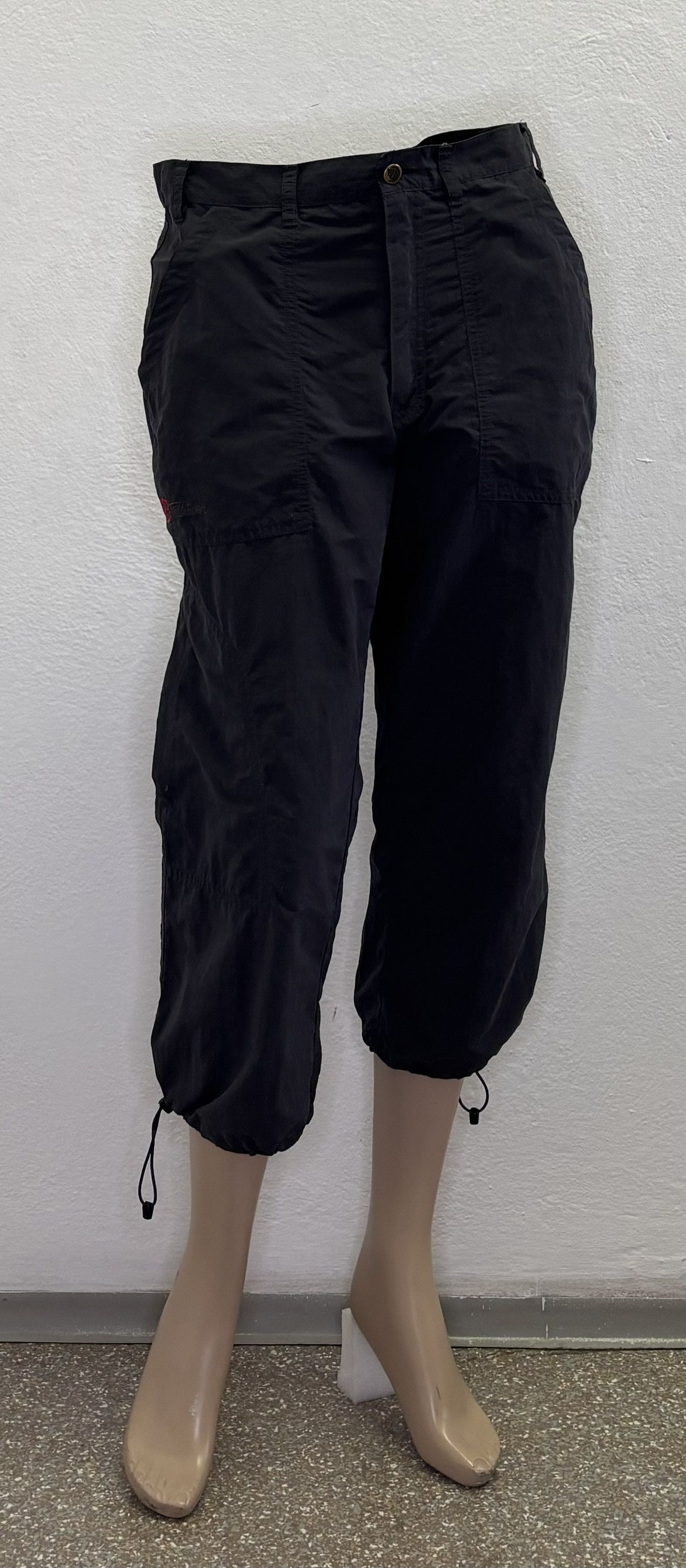 Fjallraven × Vintage FjallRaven 3/4 pants vintage size 40 Size US 30 / EU 46 - 2 Thumbnail