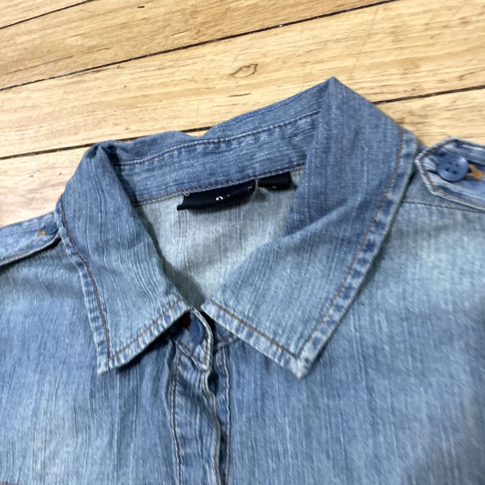 Vintage VINTAGE ANA New Approach Light Chambray Button Shirt Womens M Military Pocket Western M Size M / US 6-8 / IT 42-44 - 4 Thumbnail