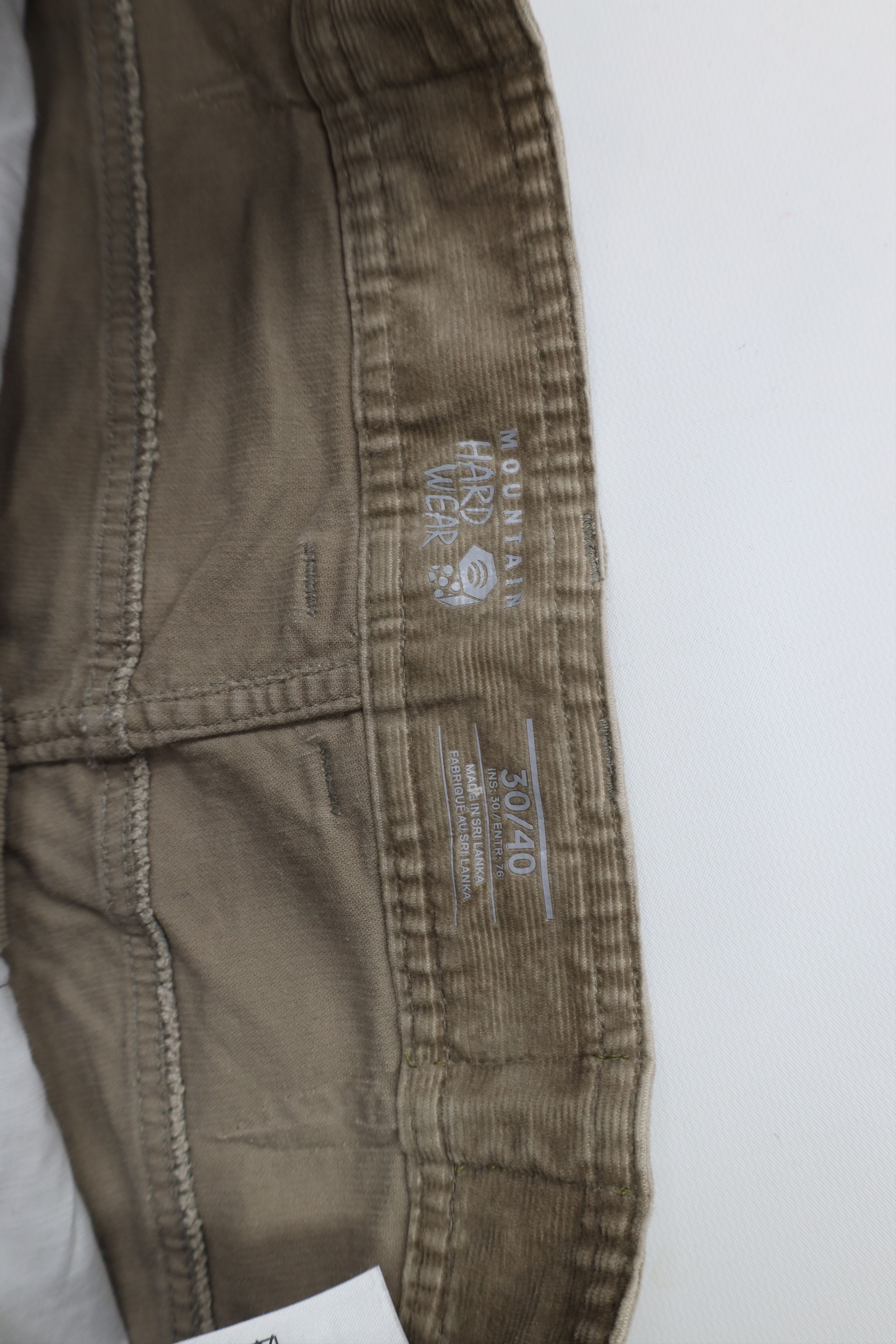 Mountain Hardwear × Vintage Vintage Mountain Hardwear Corduroy Hiking Pants Beige Size US 30 / EU 46 - 7 Thumbnail