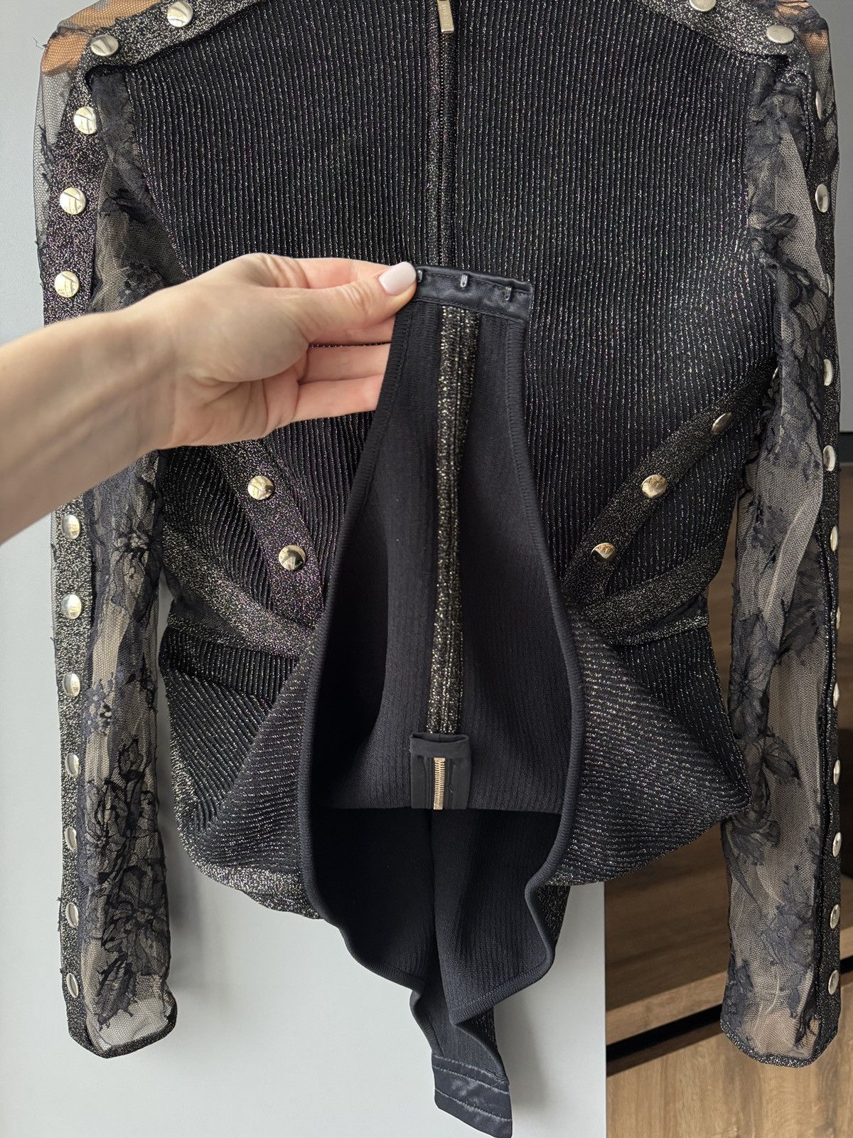 Elie Saab Elie Saab Mesh V-Neck Glittering Bodysuit Size M / US 6-8 / IT 42-44 - 11 Thumbnail