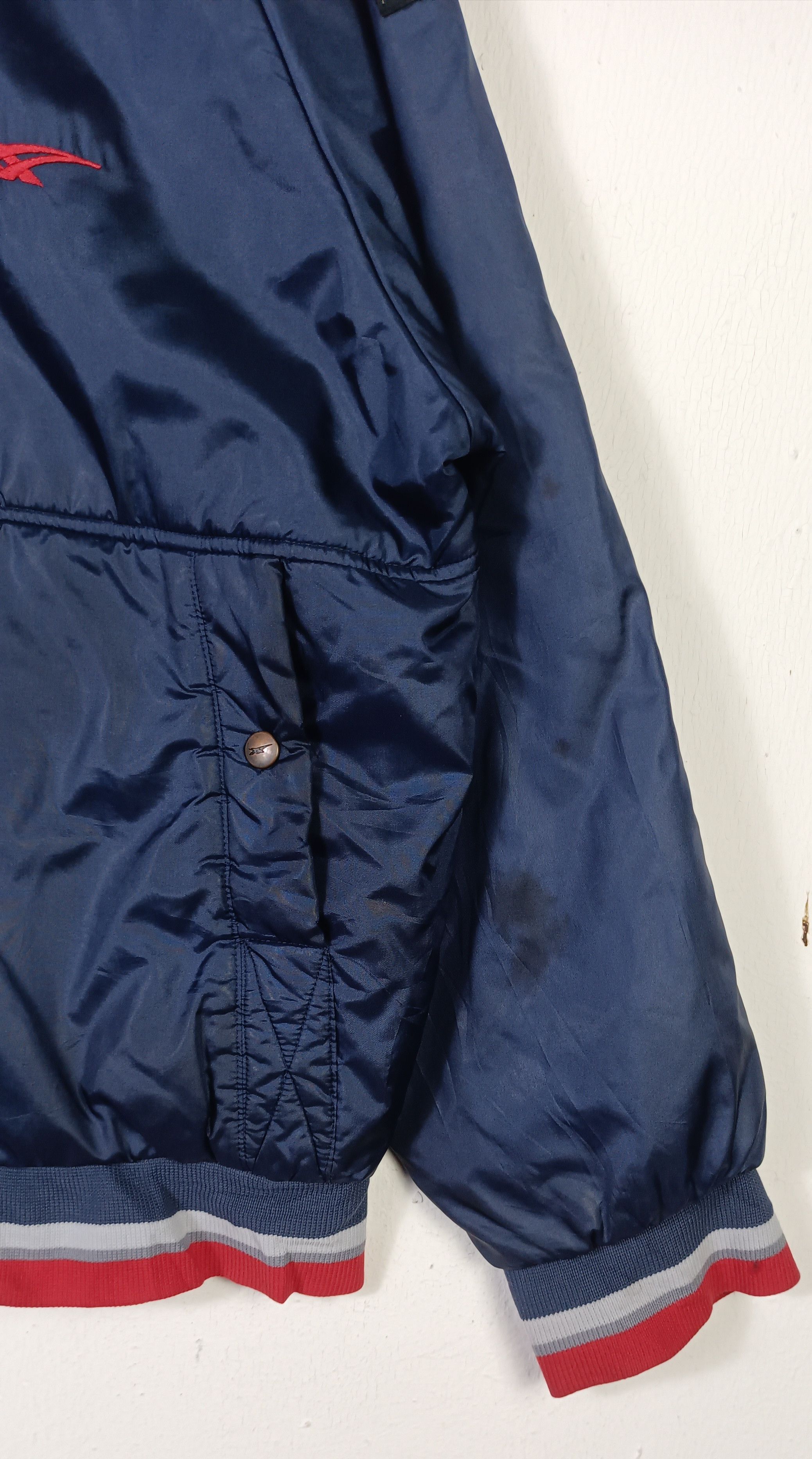 Asics × Japanese Brand × Sports Specialties Vintage Asics Paw Entrant Bomber Jacket Size US L / EU 52-54 / 3 - 13 Thumbnail