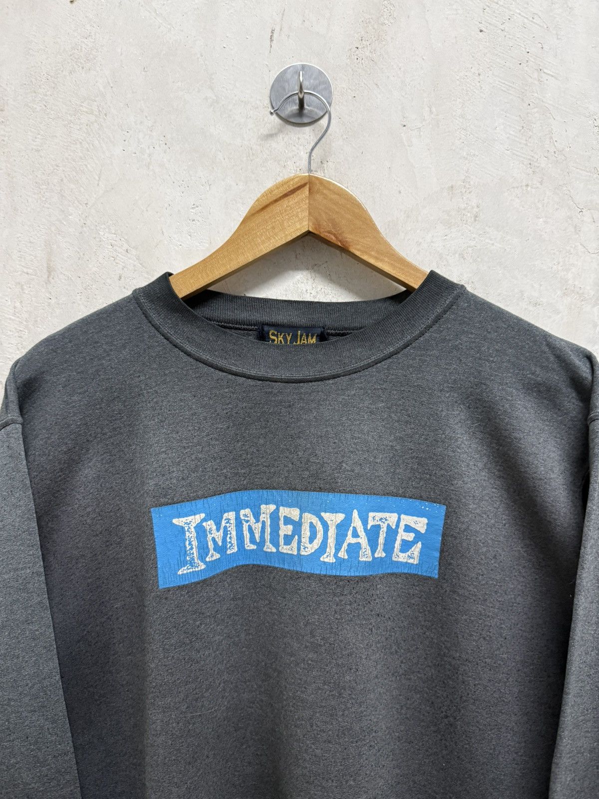 Vintage Vintage Distressed “Immediate” Box Logo Skate Sweatshirt Size US M / EU 48-50 / 2 - 2 Thumbnail