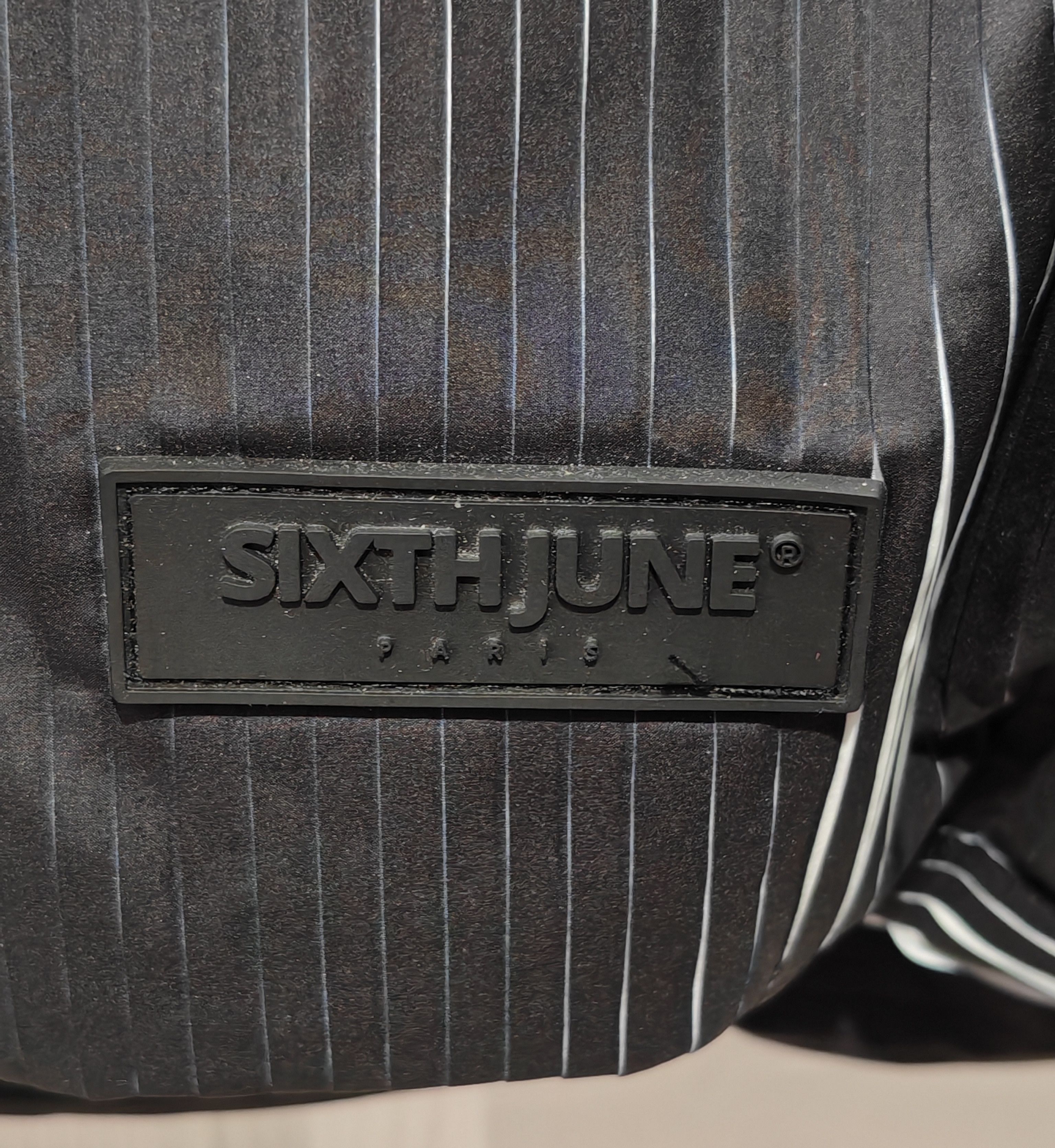 Sixth June Paris Pleated Two Tone Puffer Jacket - UNISEX Size US M / EU 48-50 / 2 - 9 Thumbnail