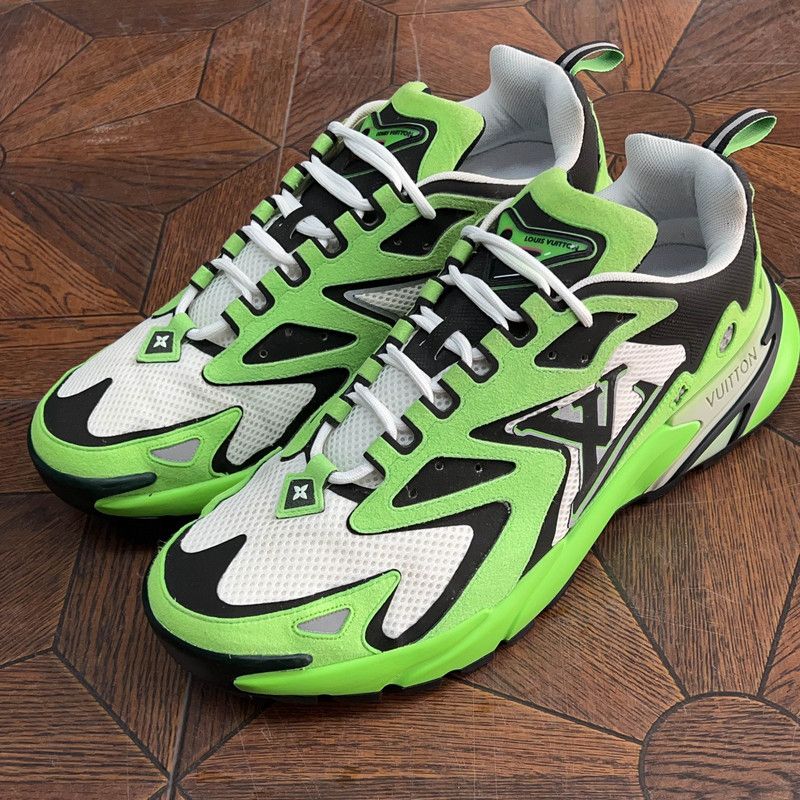 Louis Vuitton Louis Vuitton Runner Tatic Fashion Sneakers for Men 0079 Size US 8.5 / EU 41-42 - 1 Thumbnail