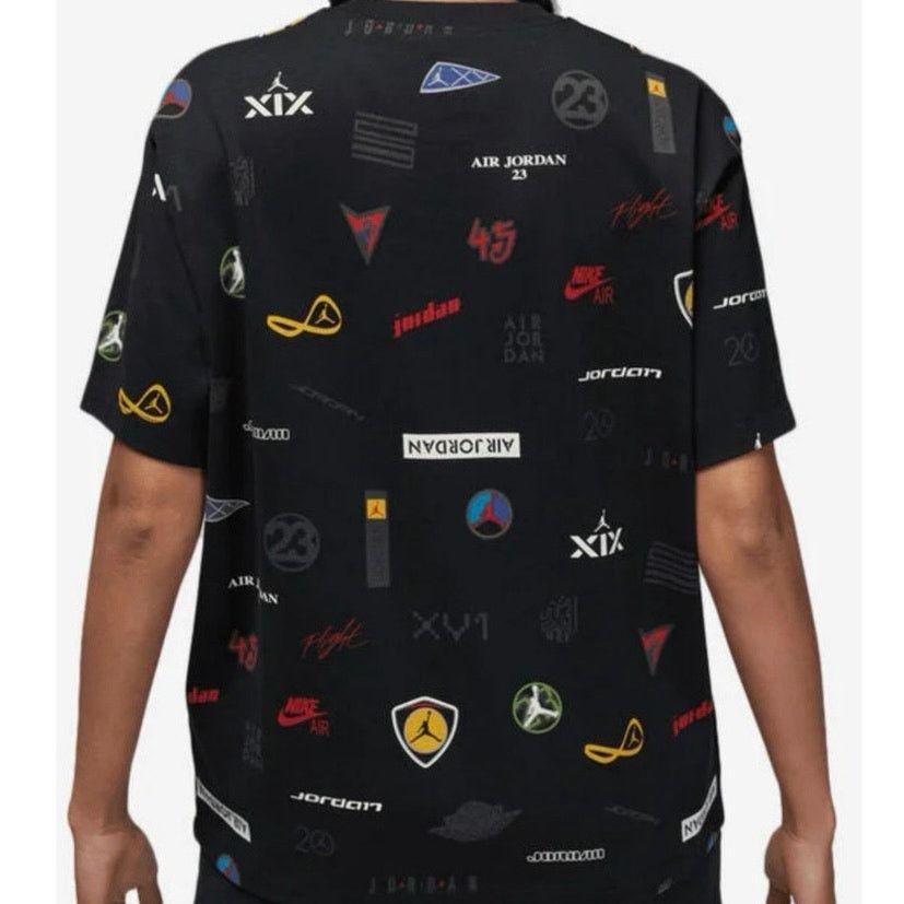 Jordan Brand •NWT• Women’s Jordan Flight Logo Tee Black • Size Medium Size US M / EU 48-50 / 2 - 7 Thumbnail