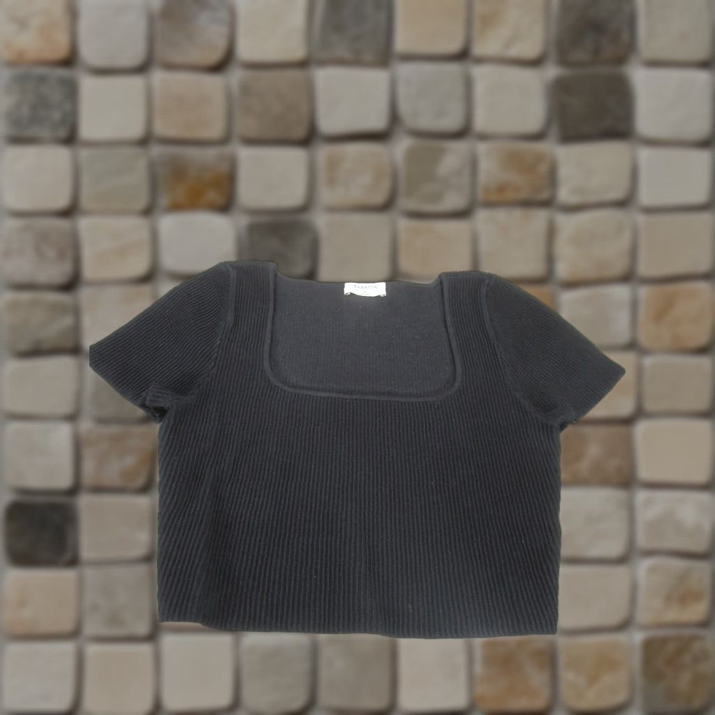 Vintage BABATON Shirt Womens M Black Ribbed Square Neck Short Sleeve Tee Size M / US 6-8 / IT 42-44 - 1 Thumbnail