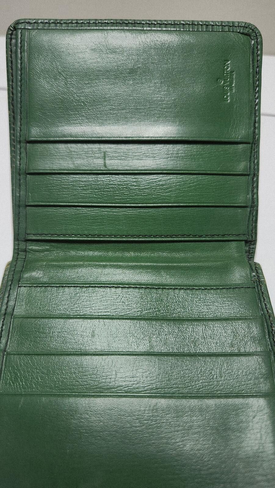Louis Vuitton Louis Vuitton Epi Leather Bifold Wallet Green Men's Wallet Size ONE SIZE - 7 Thumbnail