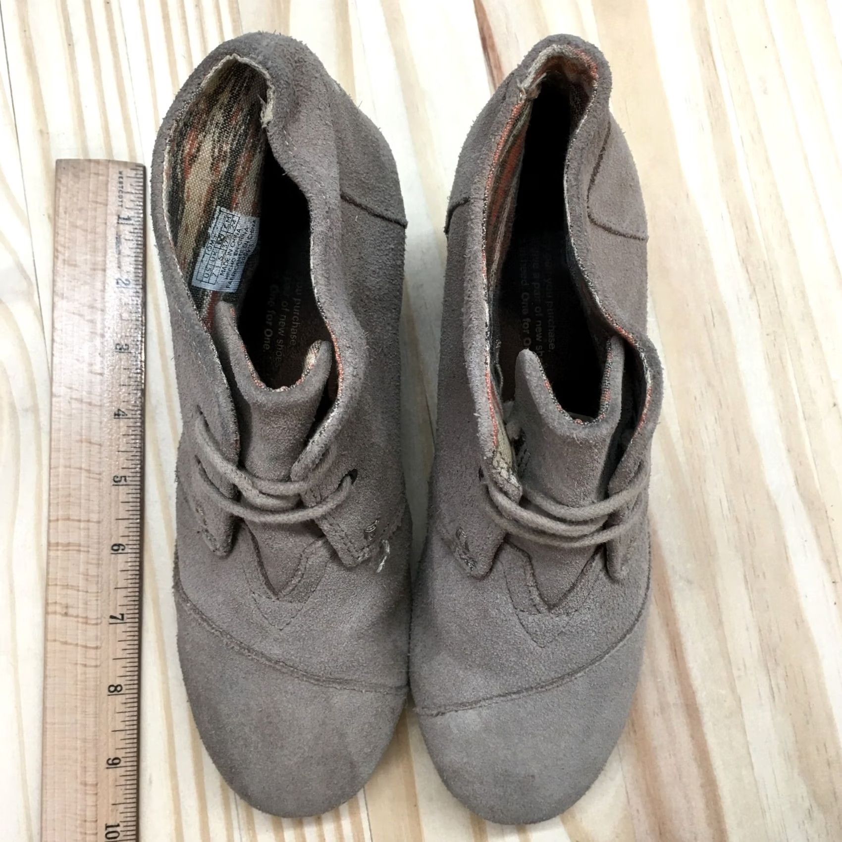 Toms TOMS Boots Womens 7 Casual Desert Wedge Ankle Bootie Brown Suede Leather Bootie Womens Wedge Fall Casual 2.75in Leather Brown Size US 7 / IT 37 - 7 Thumbnail