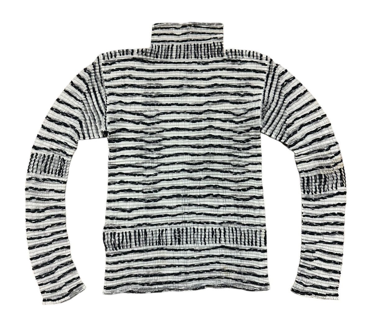 Issey Miyake GRAIL ‼️ Pleated Long Sleeve Top Size US L / EU 52-54 / 3 - 1 Thumbnail