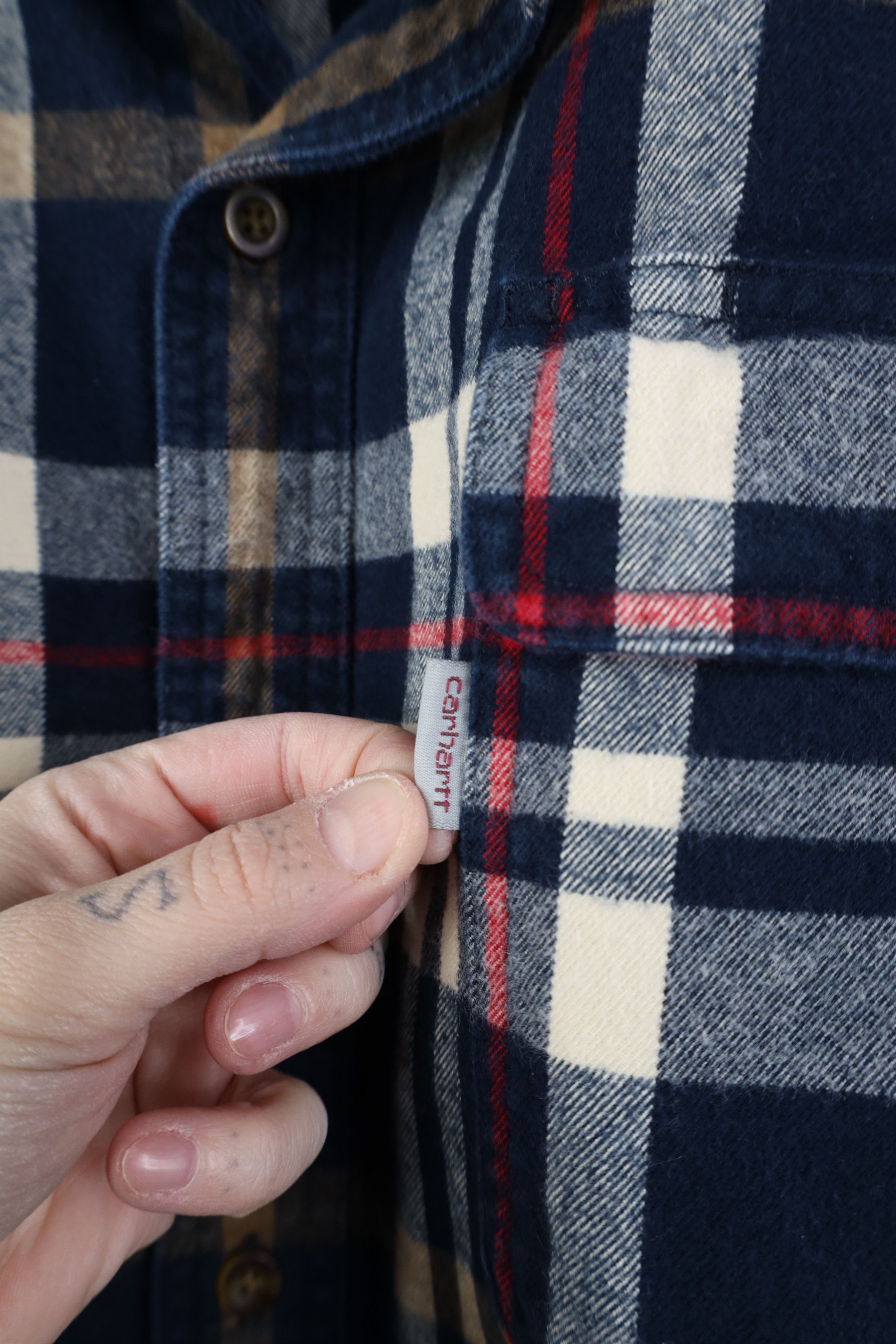 Carhartt Vintage Y2K Carhartt Flannel Collared Button Shirt Size US XL / EU 56 / 4 - 4 Thumbnail