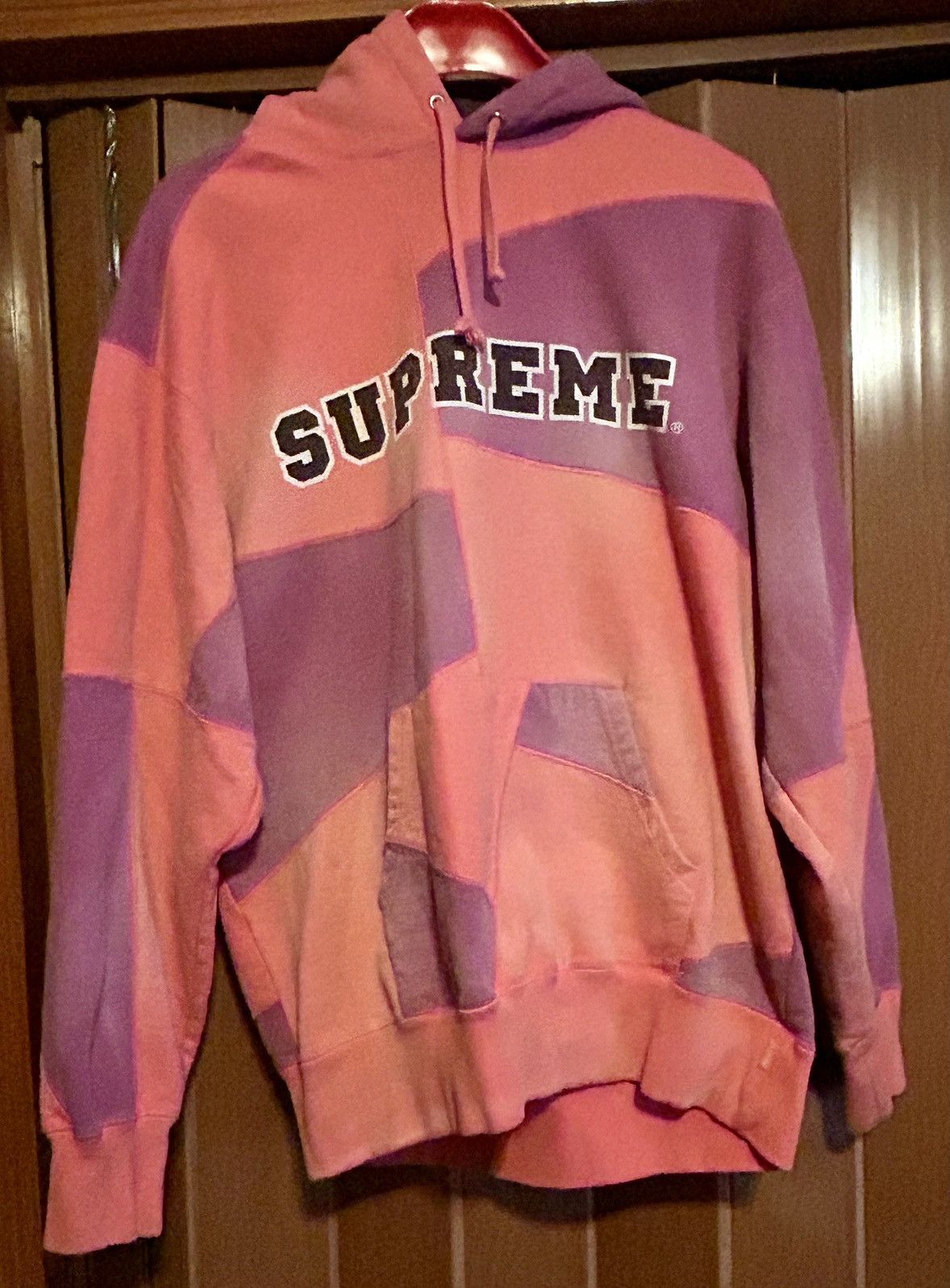 Supreme Supreme Size US L / EU 52-54 / 3 - 1 Thumbnail