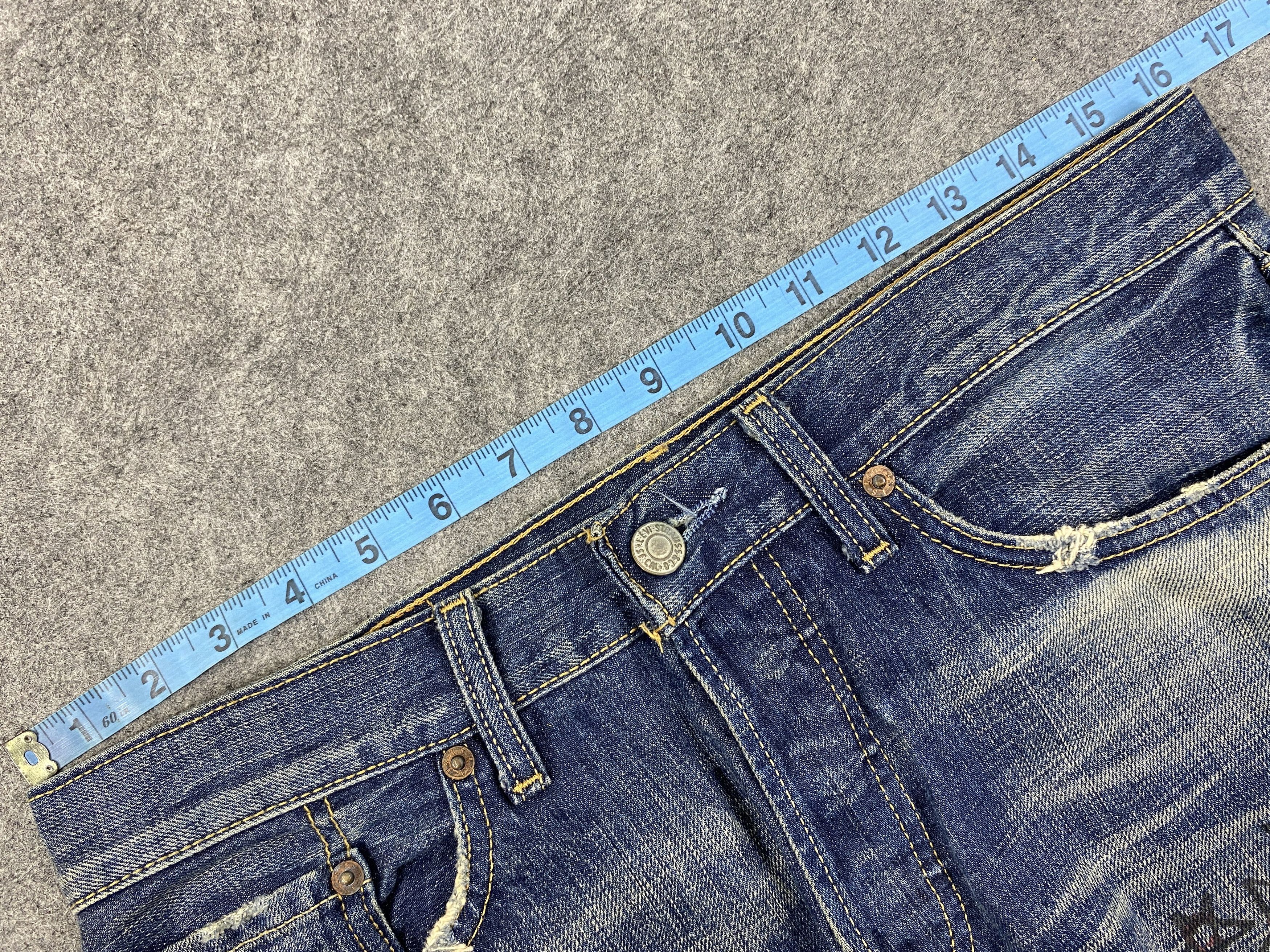 Levi's Ripped Written Blue Vintage Levi's 501 32x31.5 Denim -JN2489 Size US 32 / EU 48 - 5 Thumbnail
