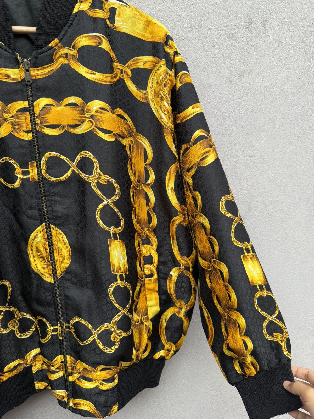 Vintage Vintage UNBRAND Silk Reversible Bomber Jacket Like Hermes Size US L / EU 52-54 / 3 - 8 Thumbnail