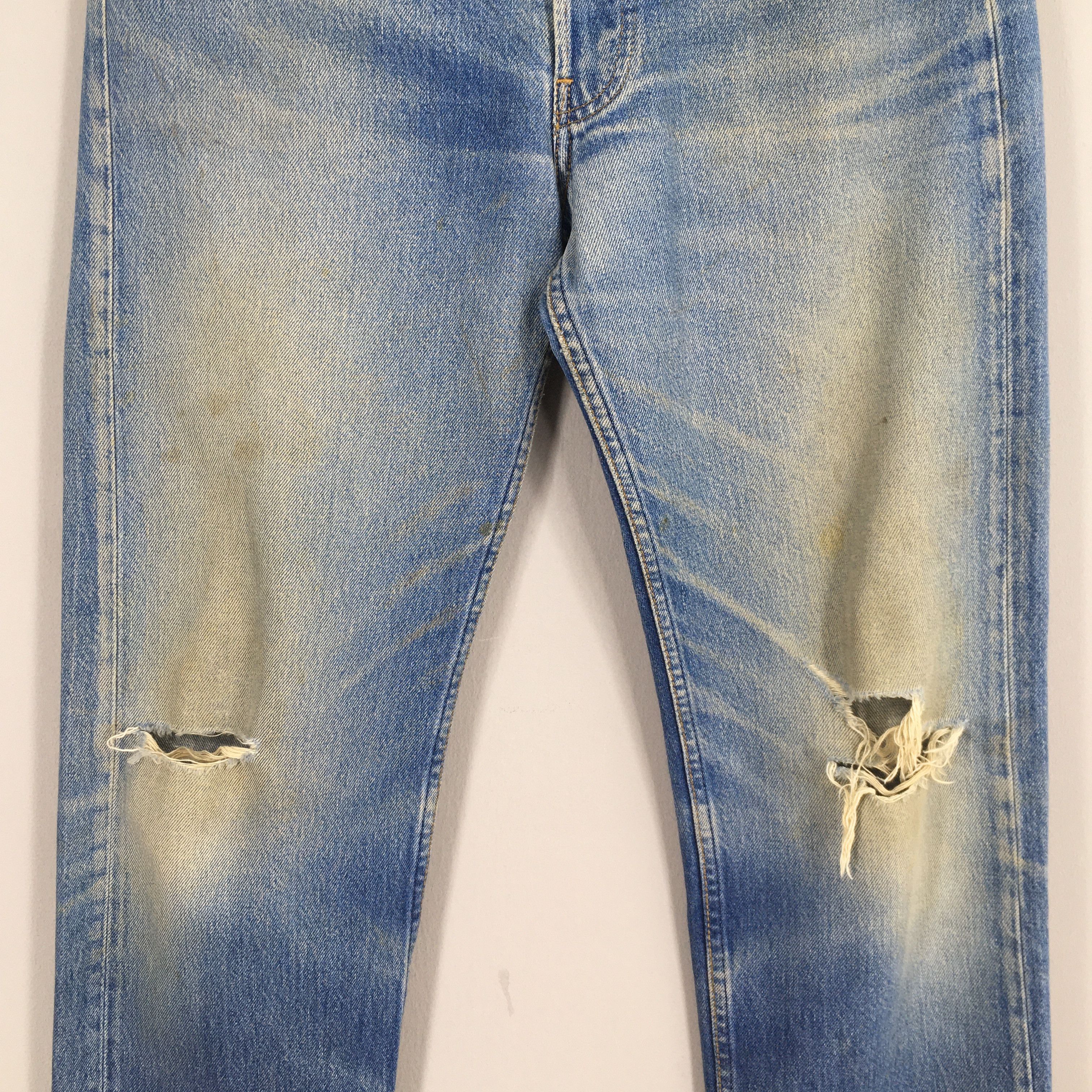 Levi's Size 31x30.5 Vintage 90s Levi's 501 Faded Blue Jeans S19 Size US 31 - 3 Thumbnail