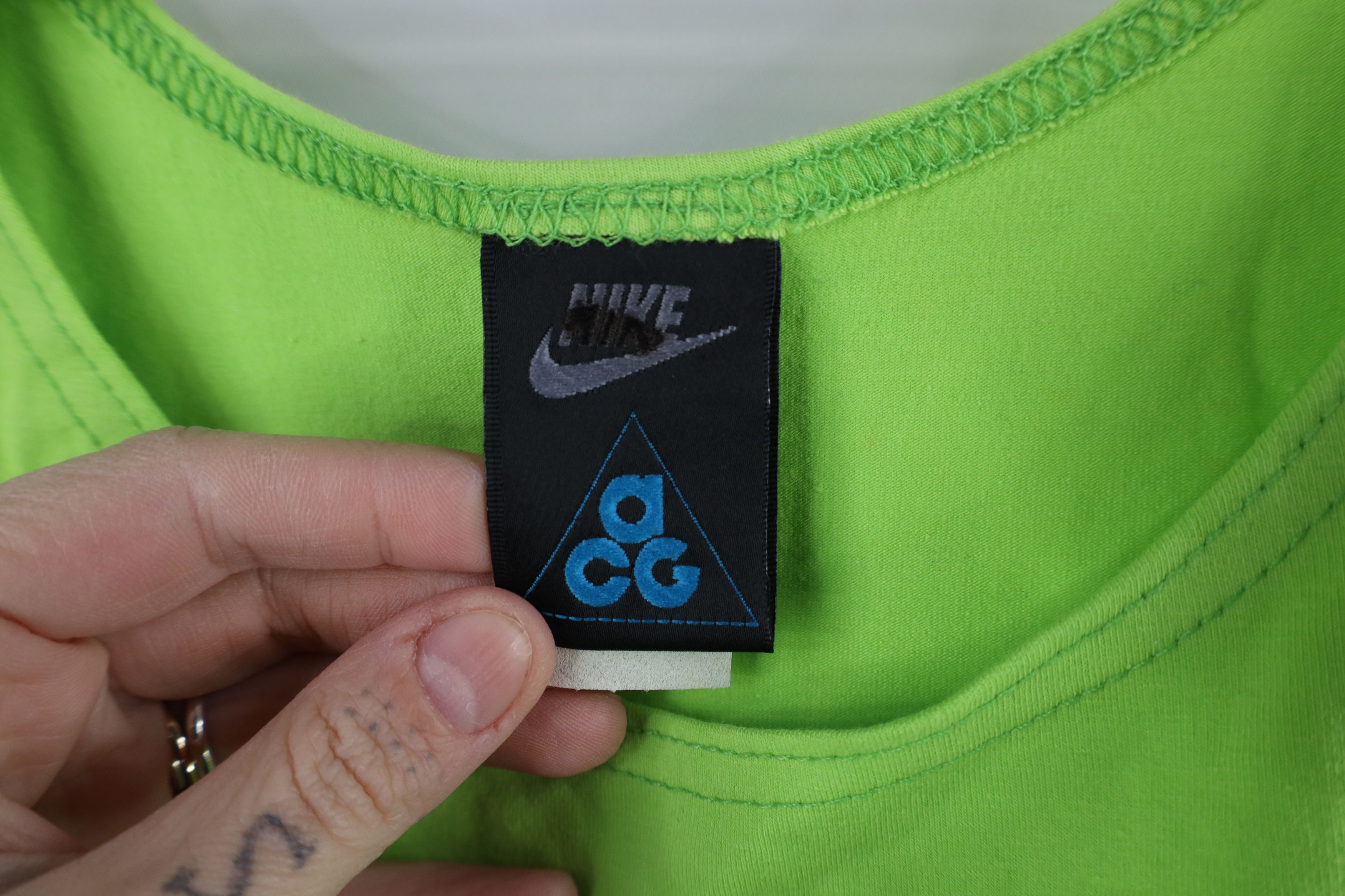 Nike × Vintage Deadstock Vintage 90s Nike ACG Cropped Tank Top T-Shirt USA Size M / US 6-8 / IT 42-44 - 8 Thumbnail