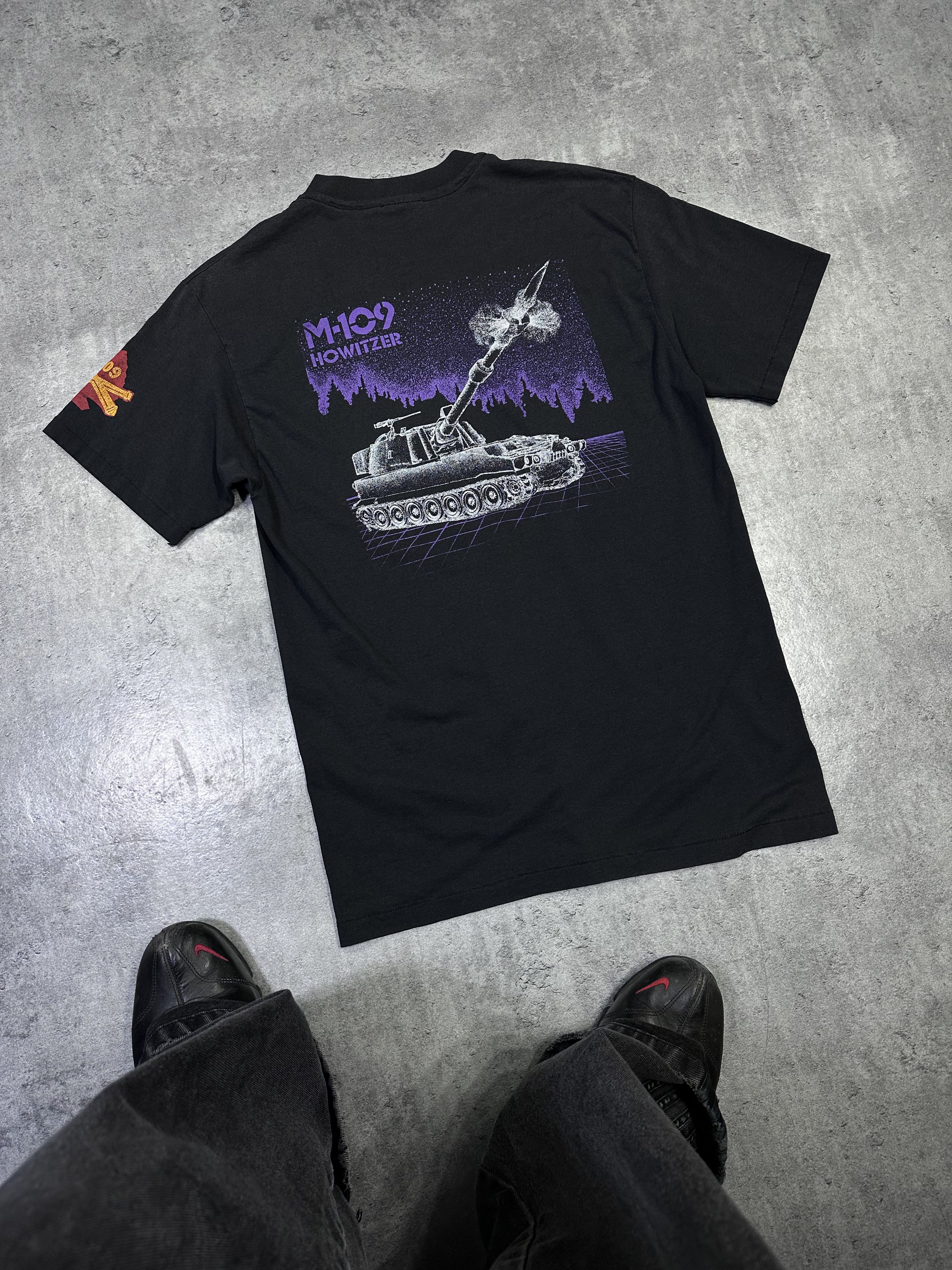 Vintage M109 howitzer tank graphic black tshirt vintage Size US L / EU 52-54 / 3 - 1 Thumbnail
