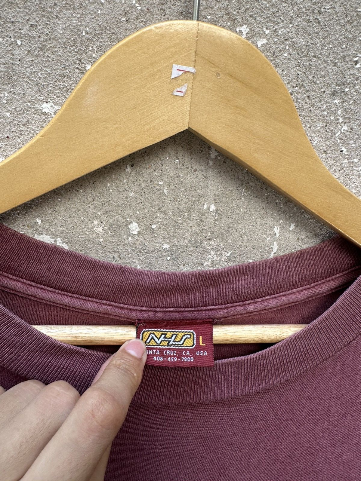Santa Cruz Skateboards Vintage 90's Santa Cruz Skateboard Og Distressed Tees Size US L / EU 52-54 / 3 - 5 Thumbnail