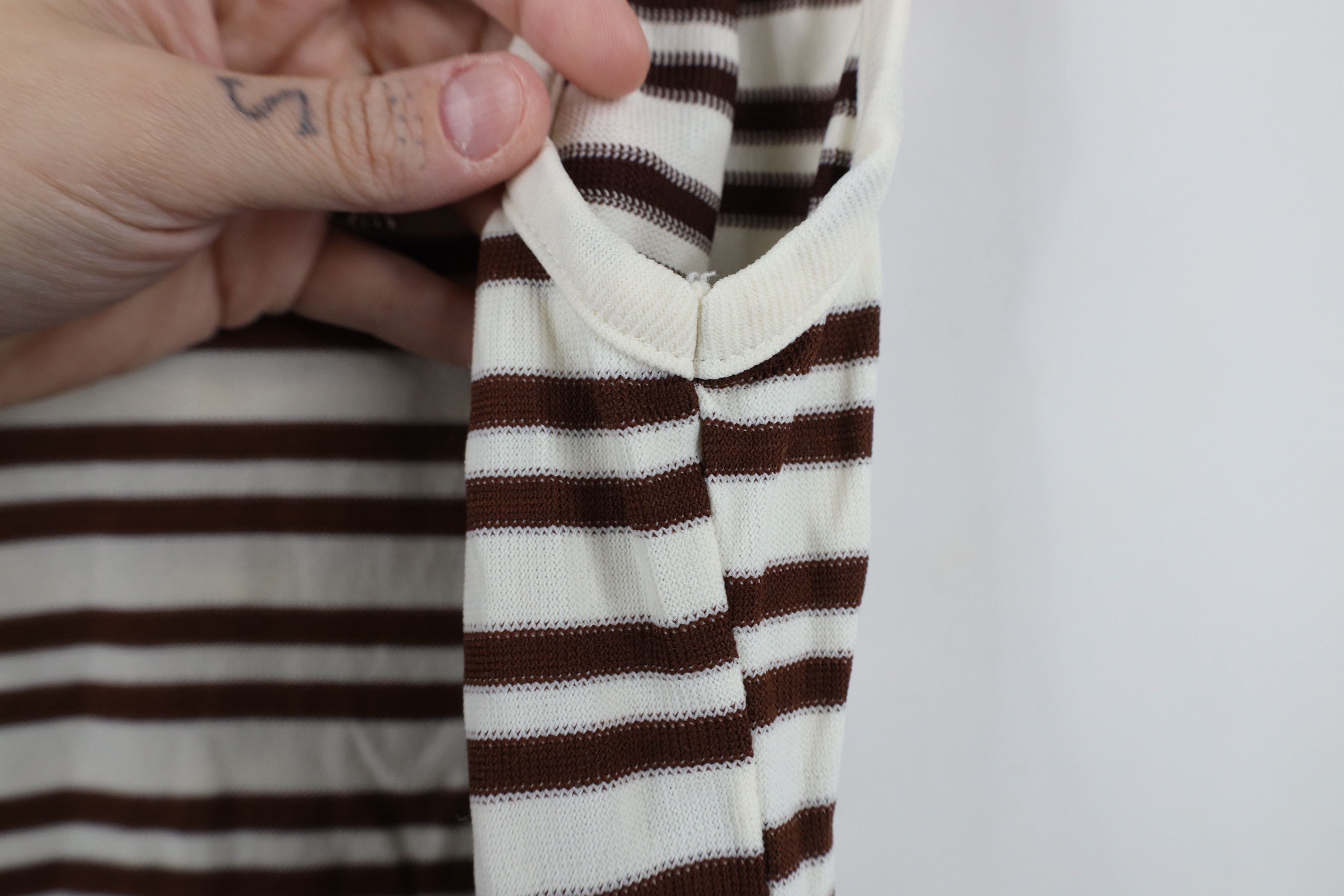 Vintage Vintage 70s Streetwear Striped Knit Tank Top T-Shirt Brown Size M / US 6-8 / IT 42-44 - 7 Thumbnail
