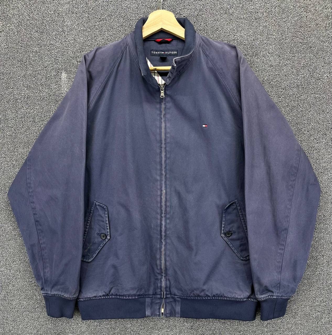 Tommy Hilfiger Vintage Tommy Hilfiger Rare Trashed Jacket Size US XL / EU 56 / 4 - 1 Thumbnail