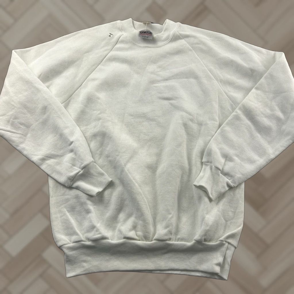 Vintage VINTAGE Oneita Sweatshirt Pullover Crewneck Men L White Size US L / EU 52-54 / 3 - 1 Thumbnail