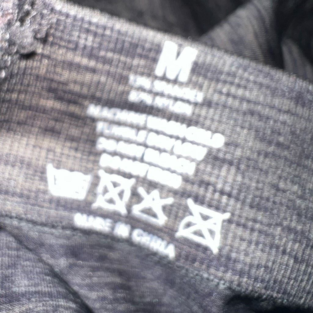 Other 6 Piece Scrunch Butt Workout Lot: Honeycomb, Cheetah XS-Small, Shorts & Leggings Size 26" / US 2 / IT 38 - 9 Thumbnail