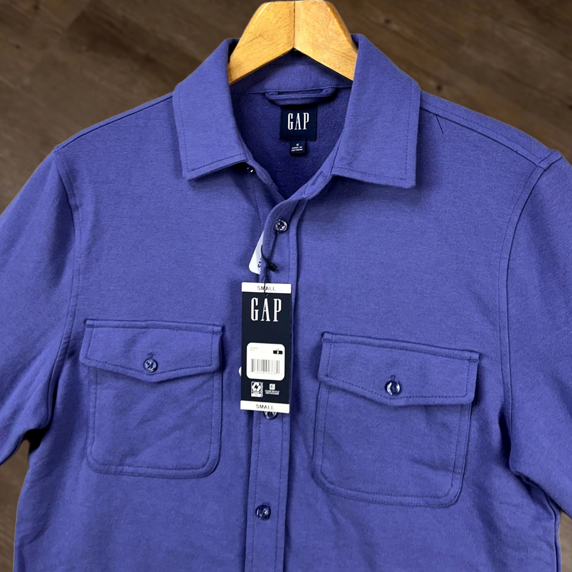 Gap VINTAGE Gap Shirt Button Up Mens Small Blue Knit Flap Pockets Long Sleeve Stretch NEW Size US S / EU 44-46 / 1 - 1 Thumbnail