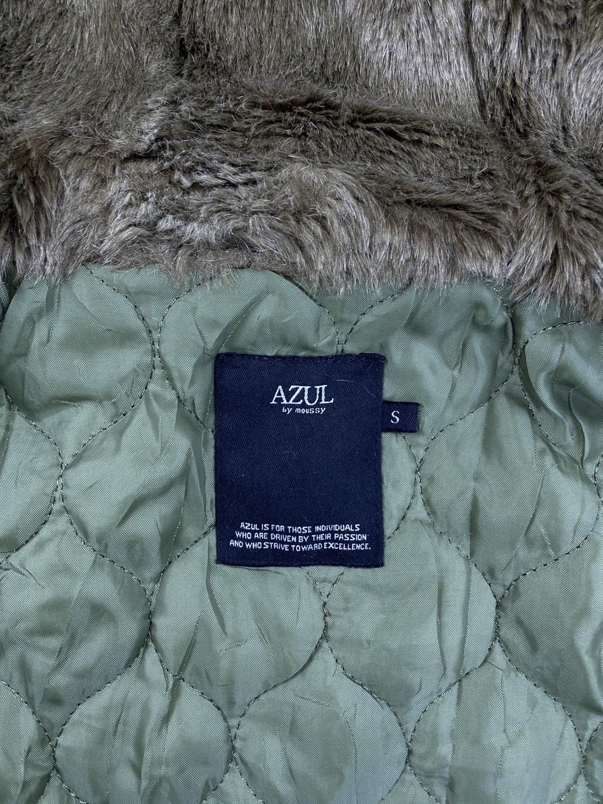 MOUSSY Vintage AZUL By Moussy Faux Fur Parka Hooded Long Jacket Size US M / EU 48-50 / 2 - 9 Thumbnail