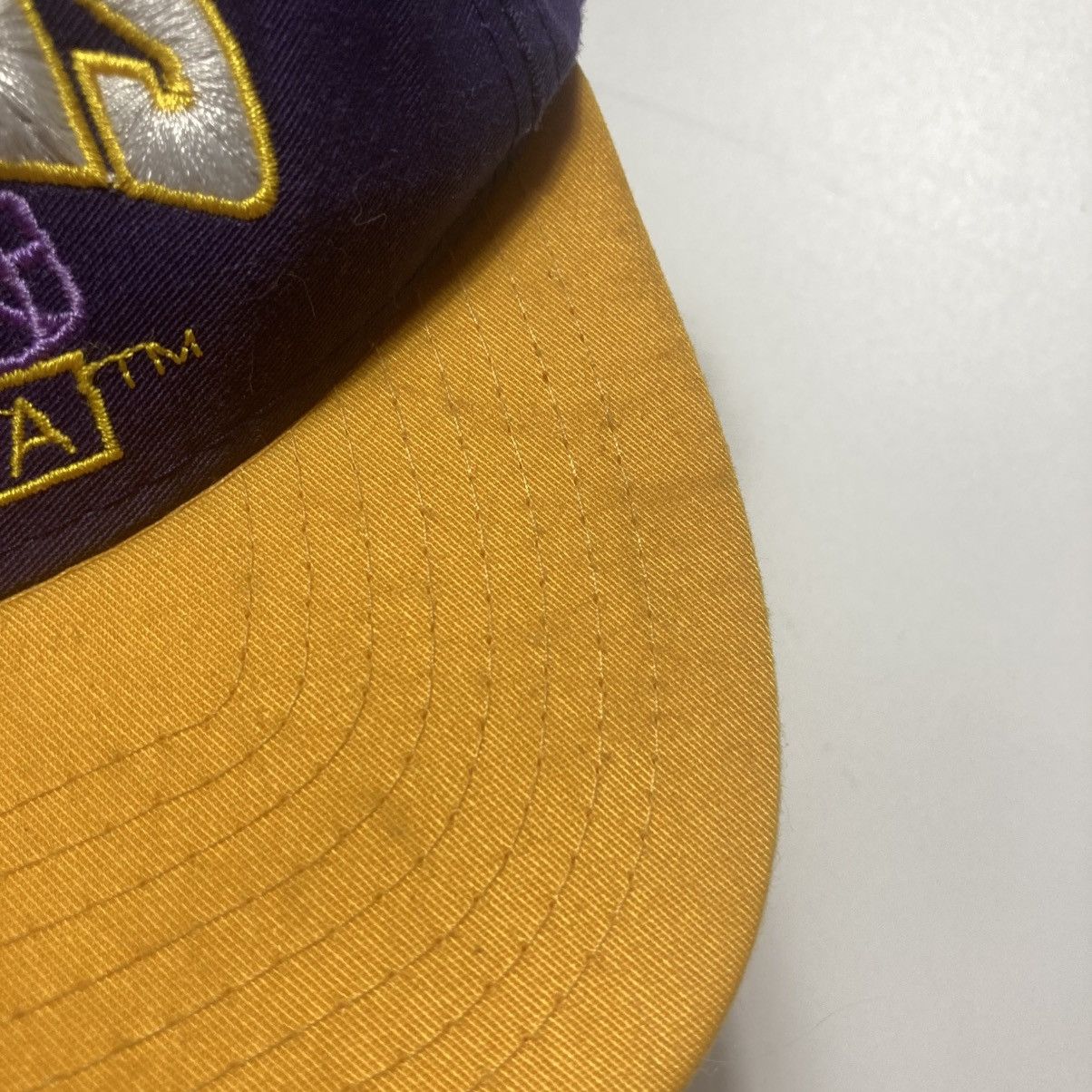 NFL × Vintage vintage minnesota vikings nfl snapback hat Size ONE SIZE - 3 Thumbnail