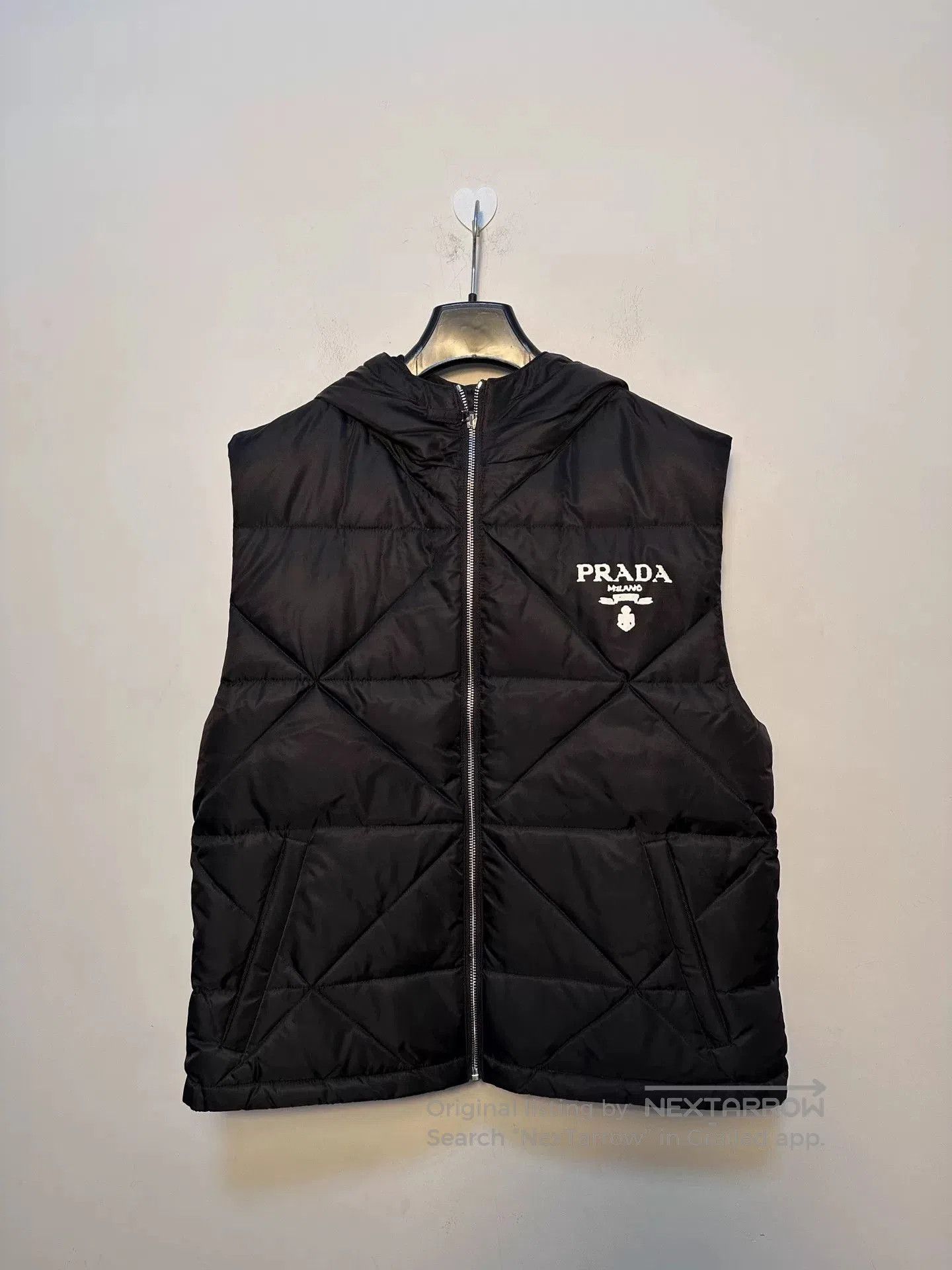 Prada Prada Men's Hooded Puffer Vest. Size US S / EU 44-46 / 1 - 1 Thumbnail
