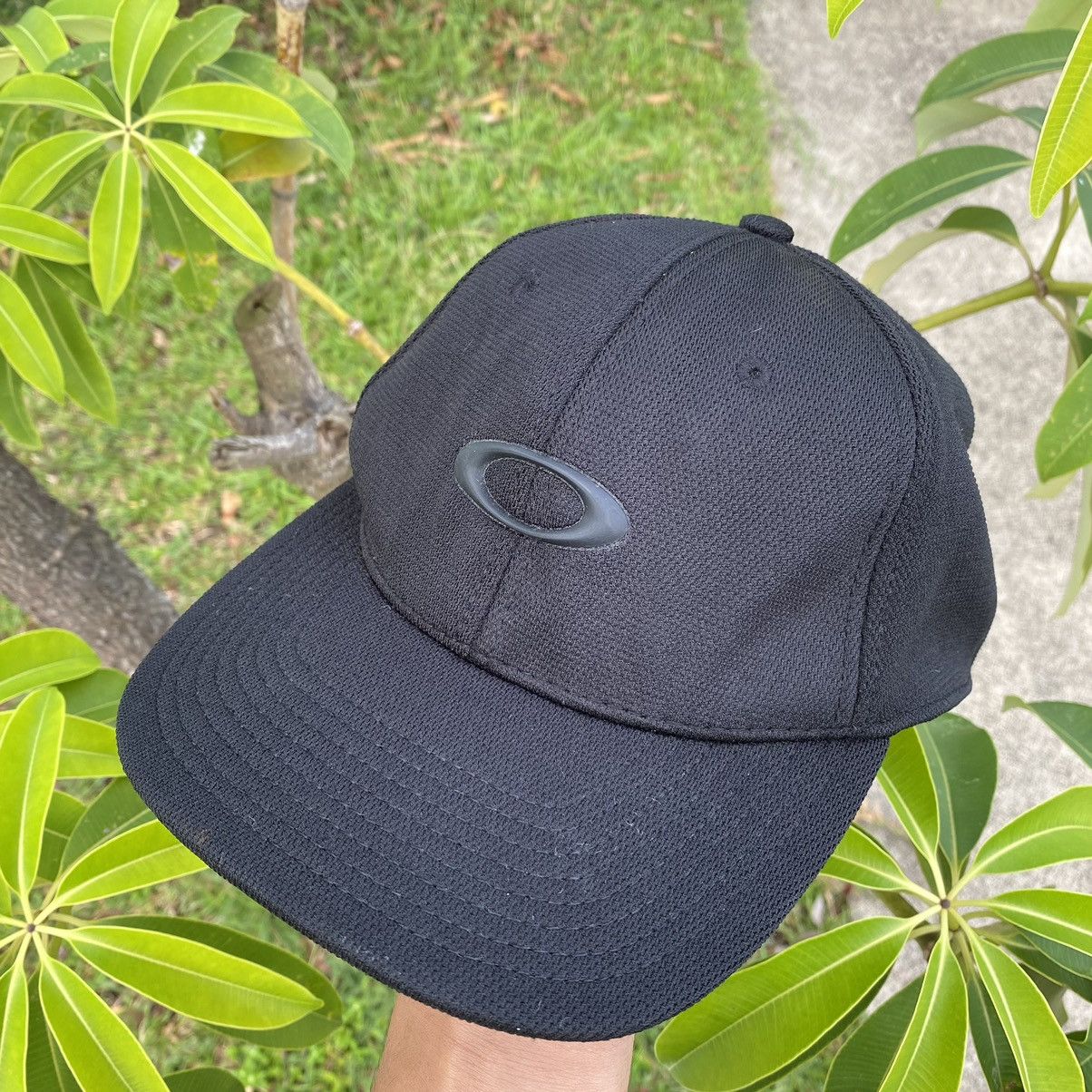 Oakley Oakley vintage 90s Hat 9/10 condition Size 46 - 1 Thumbnail
