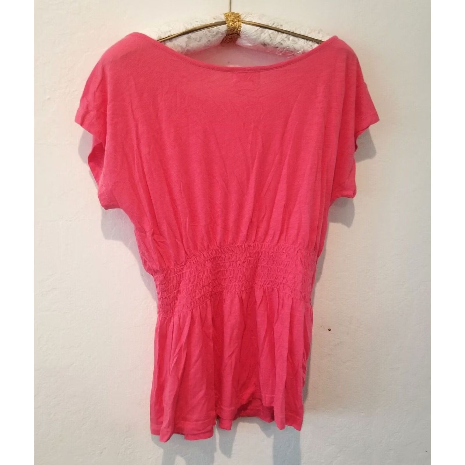 Anthropologie Anthropologie T. La Women's Shirred Waist Blouse Shirt L Pink Red Solid Short Sleeve Buy New with Tags Size L / US 10 / IT 46 - 2 Thumbnail